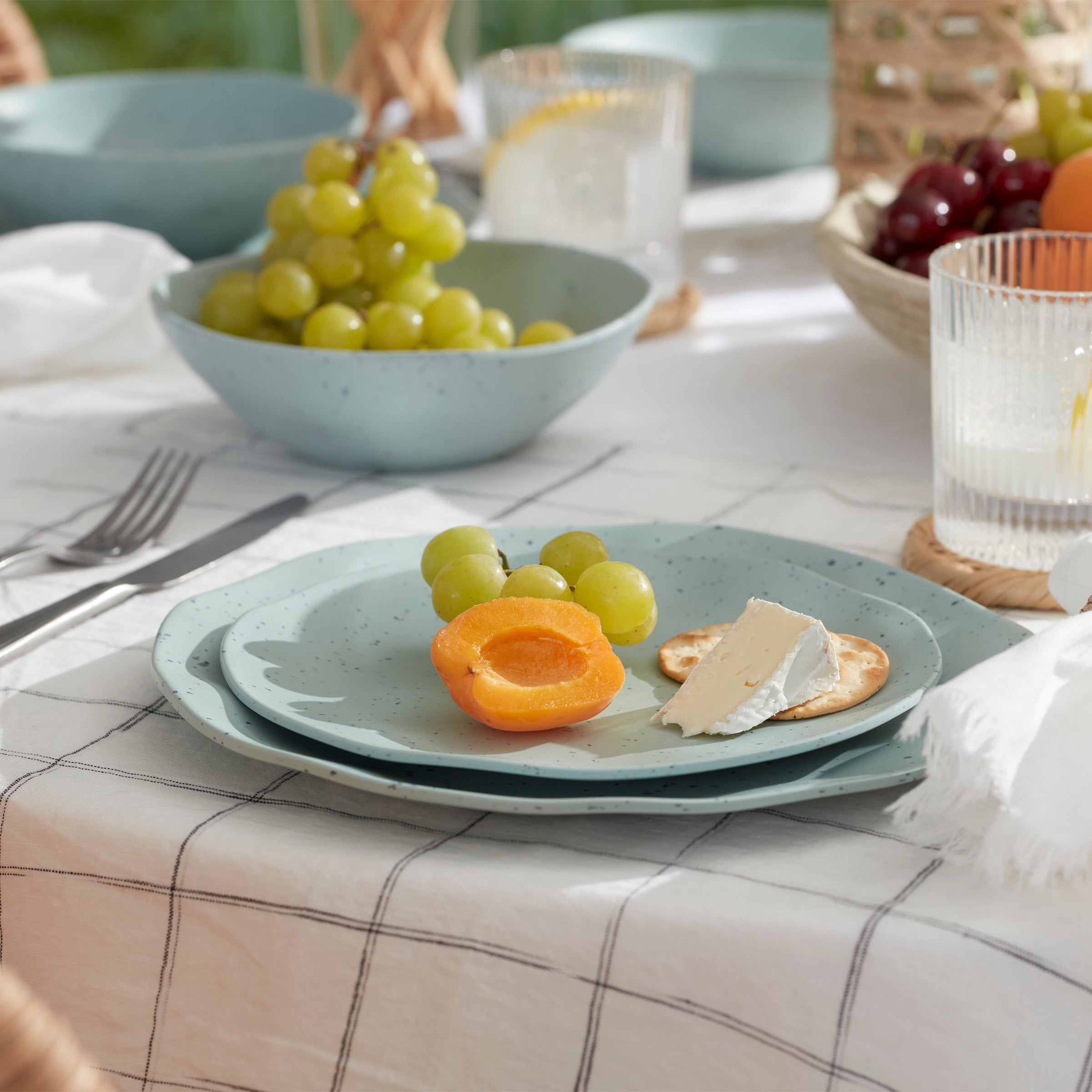 Lenox Premium Terrazzo Melamine Mint 12-Piece Dinnerware Set - Image 3