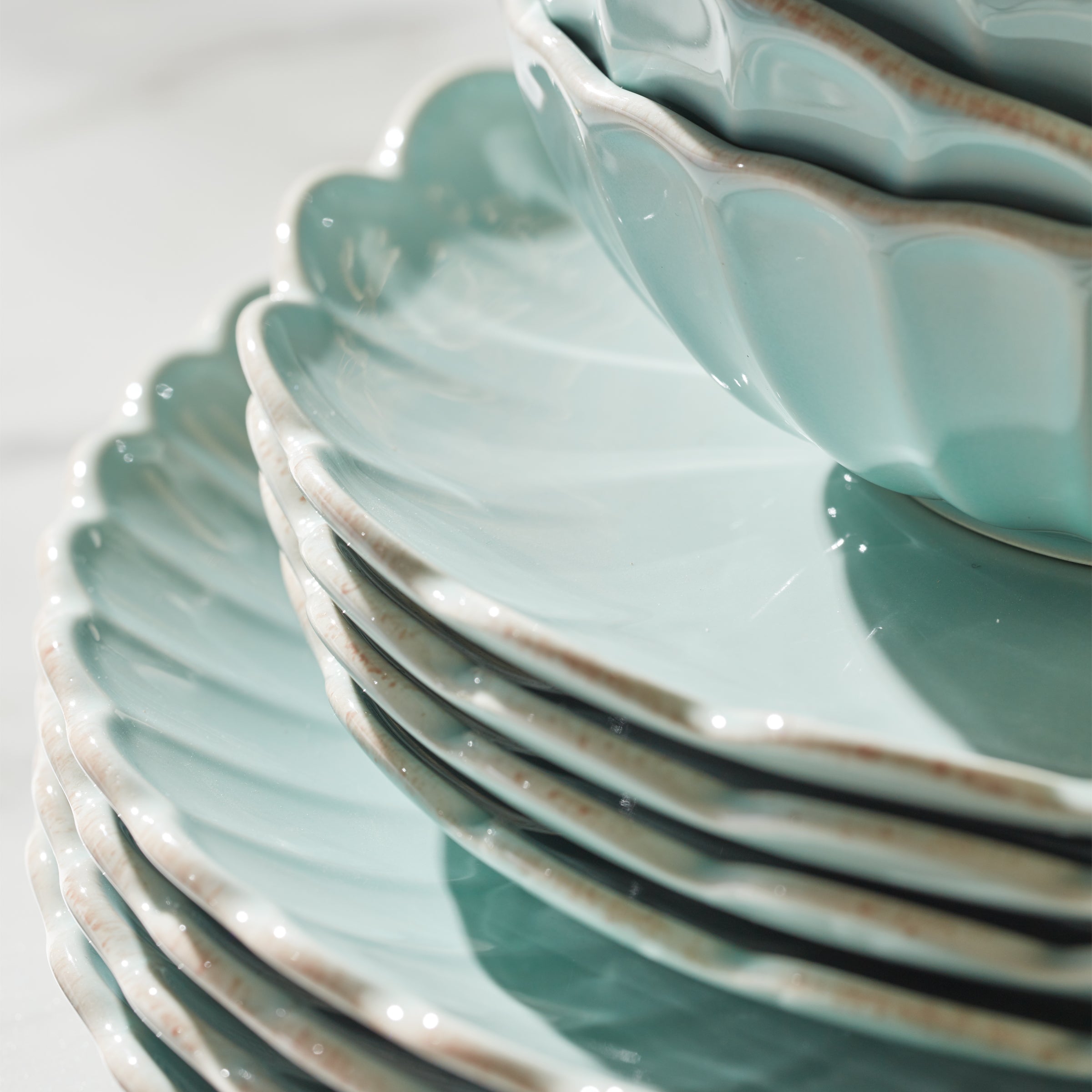 Lenox Premium French Perle Scallop Ice Blue 12-Piece Dinnerware Set - Image 3