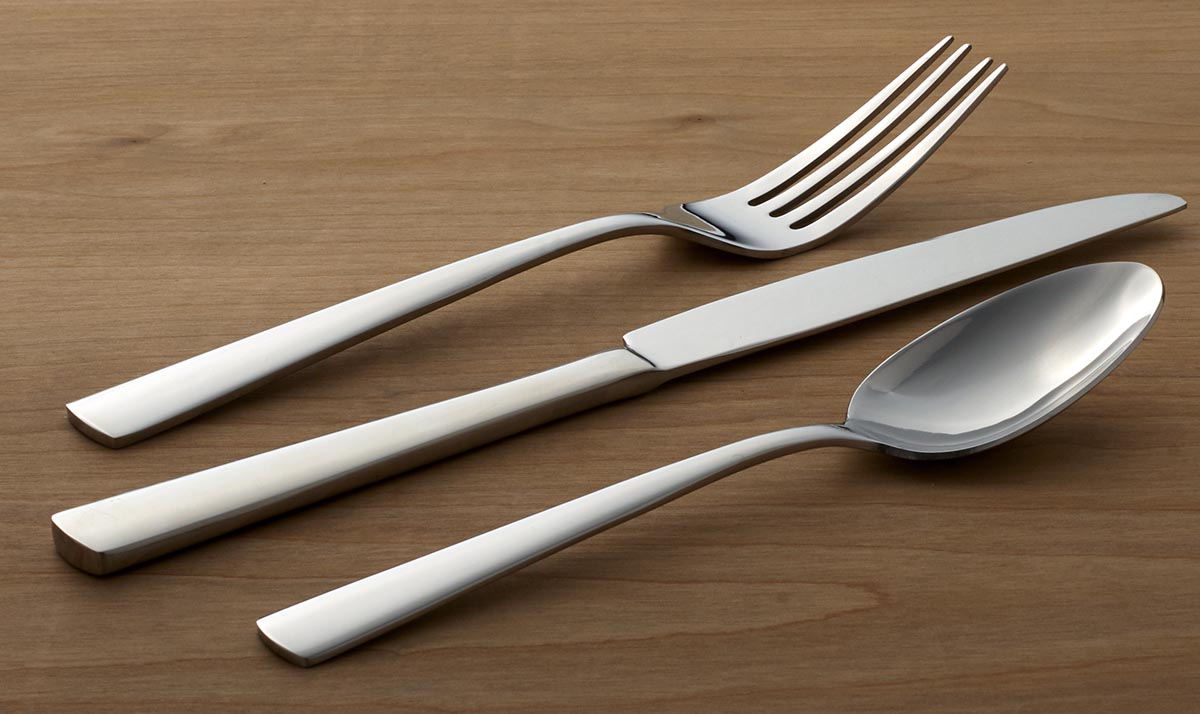 Lenox Premium Nocha Satin 20-Piece Flatware Set - Image 3