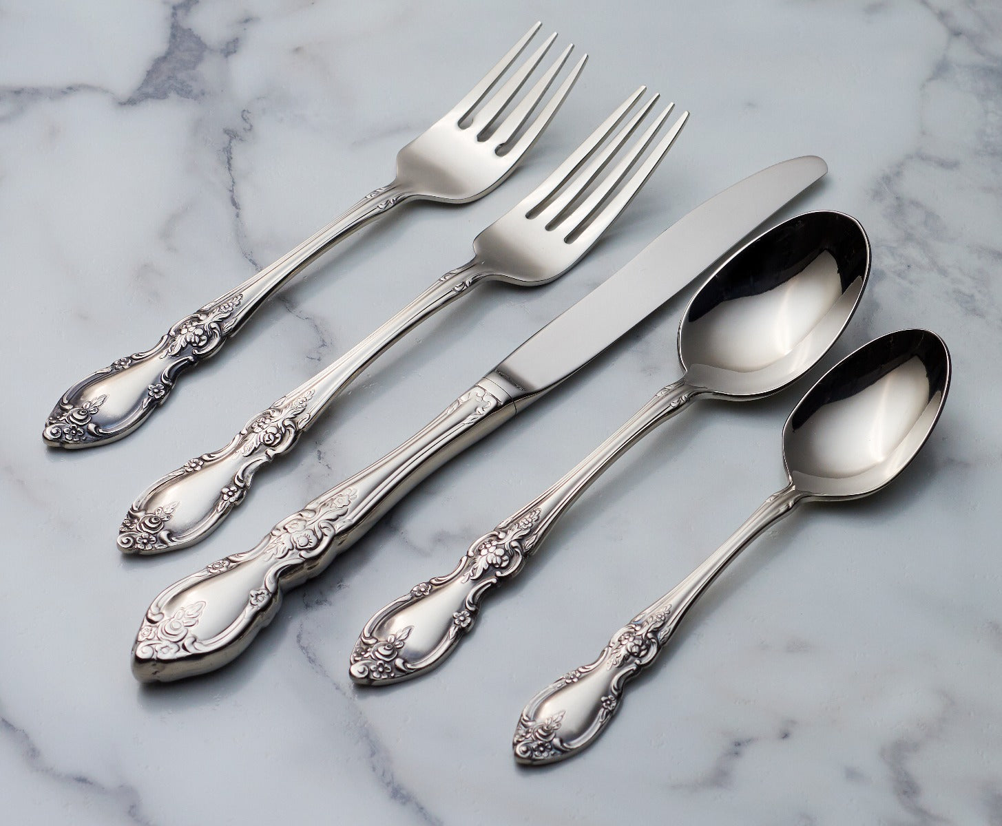 Lenox Premium Louisiana Dinner Spoons, Set of 4 - Image 2