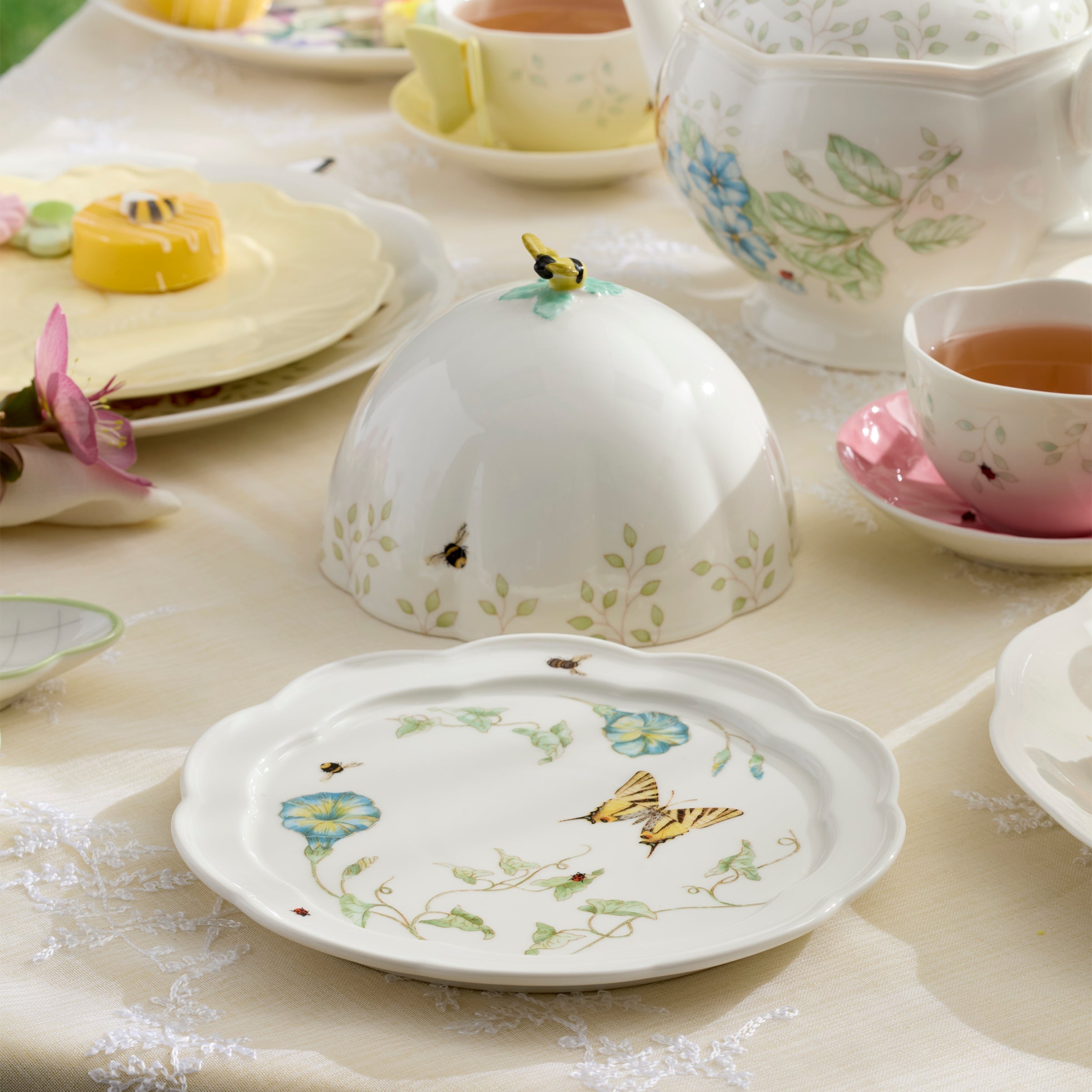 Lenox Premium Butterfly Meadow Covered Butter Dish - Image 5