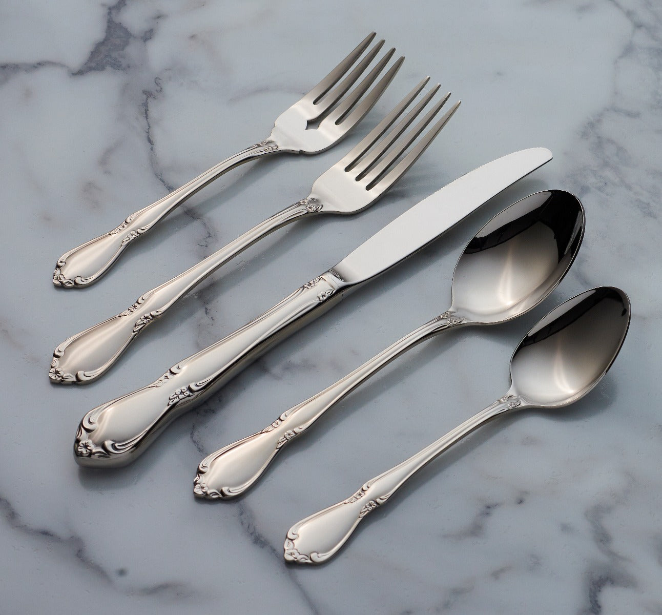 Lenox Premium Chateau 5-Piece Place Setting - Image 2