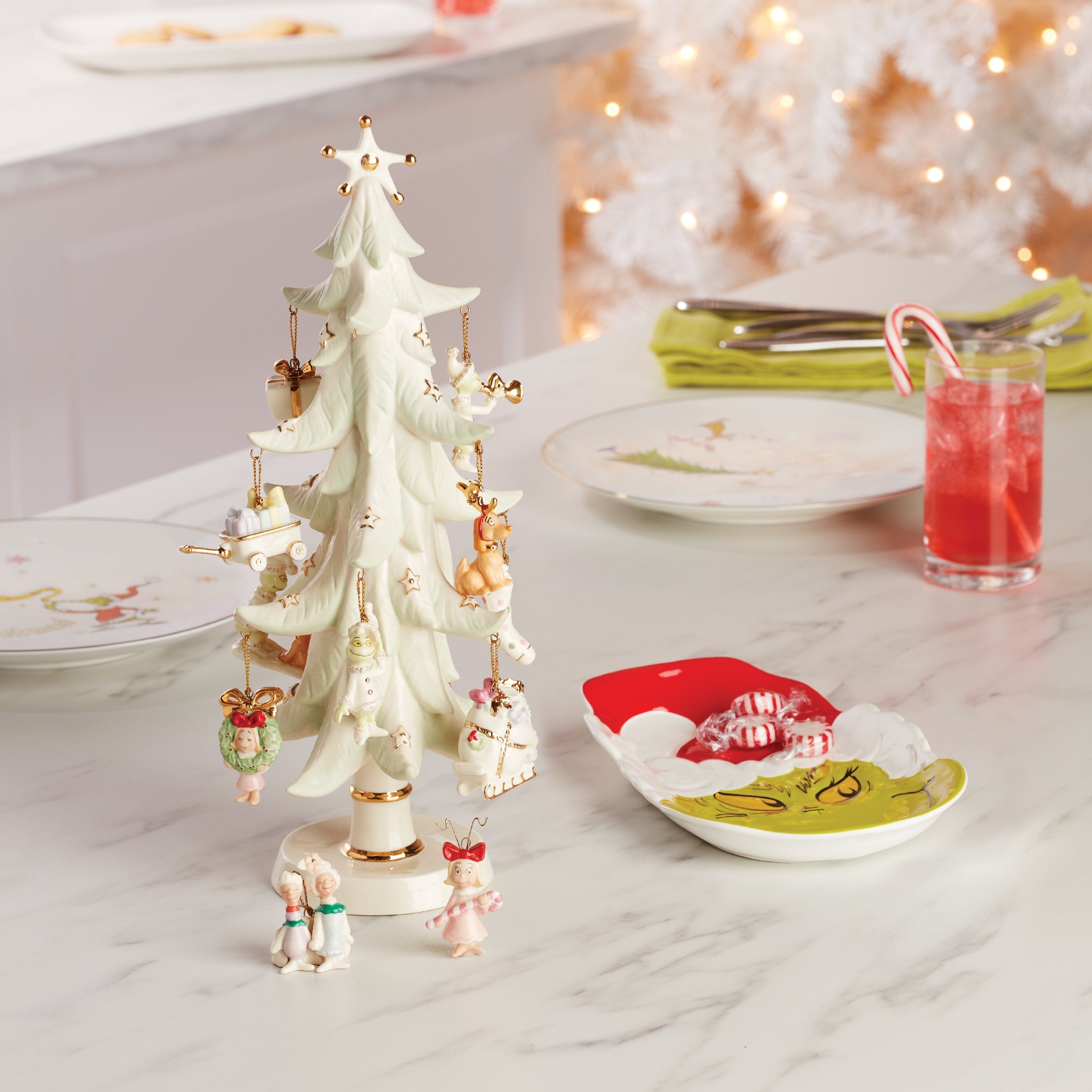 Lenox Premium How The Grinch Stole Christmas 12-Piece Ornament & Tree Set - Image 5