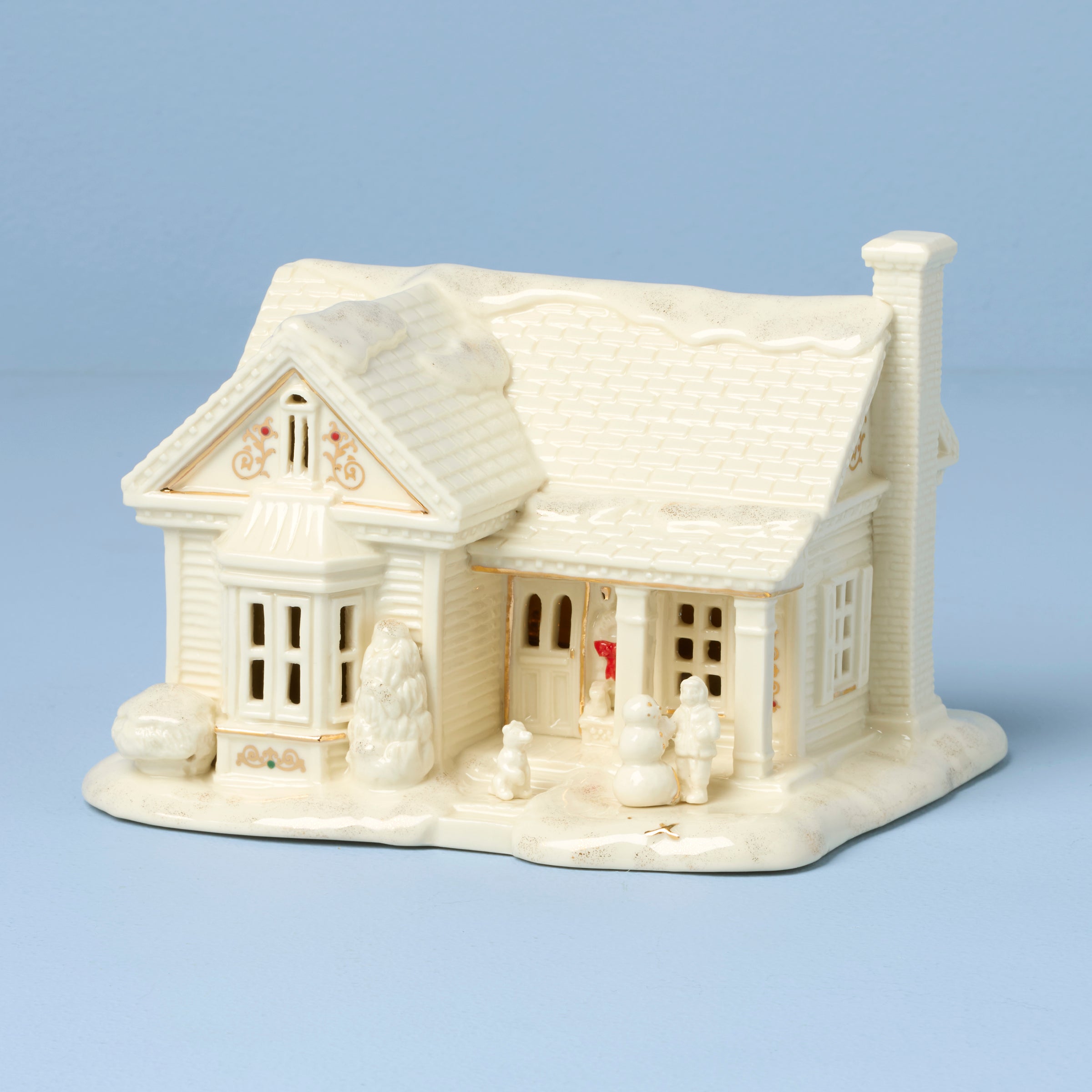 Lenox Premium Mistletoe Park 3-Piece Lit Figurine Starter Set - Image 2
