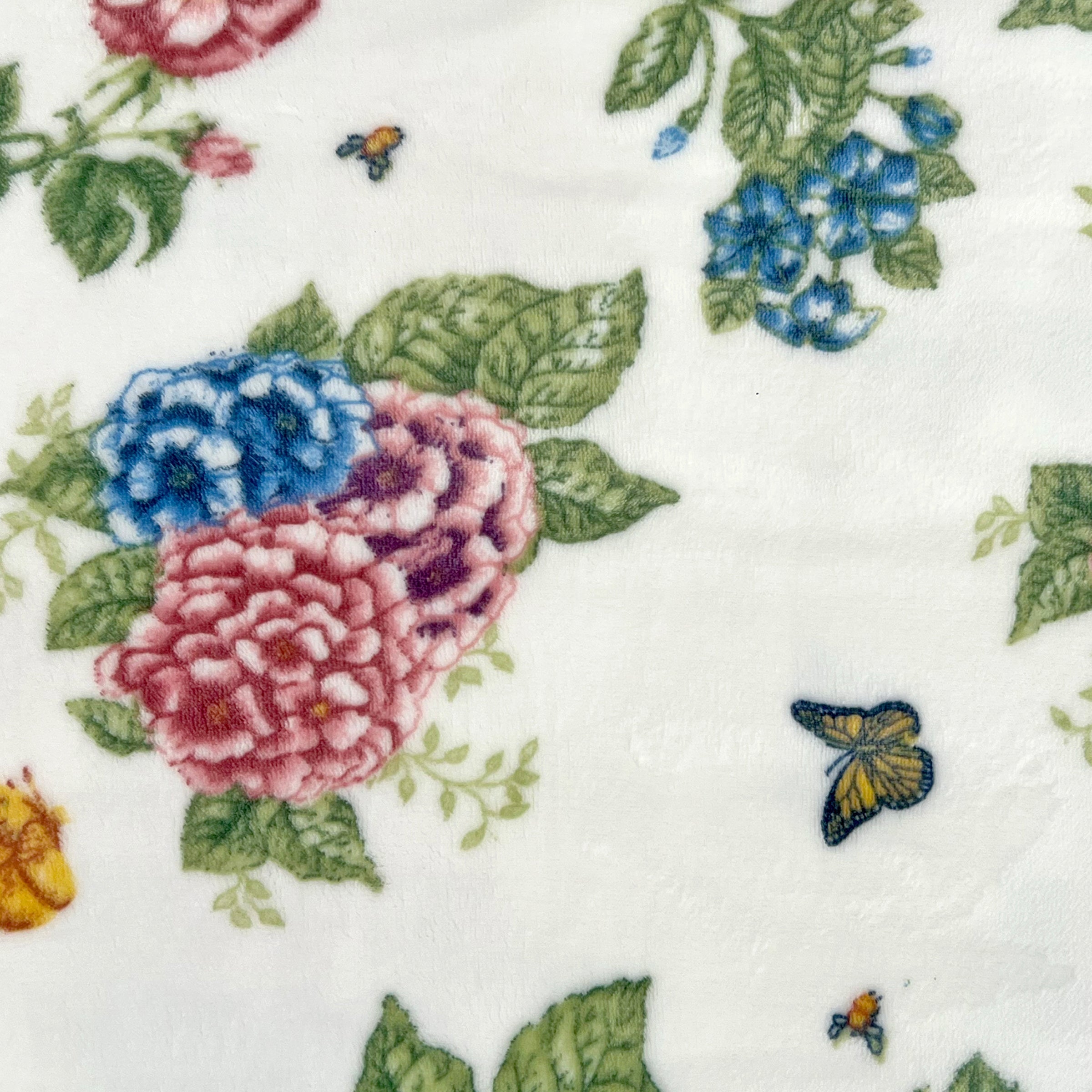 Lenox Premium Butterfly Meadow Hydrangea Throw Blanket - Image 4