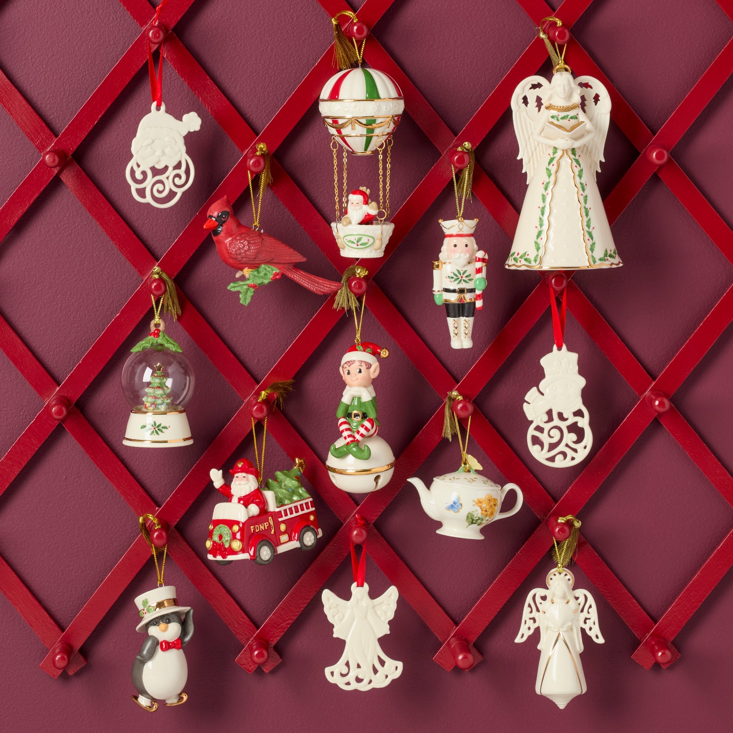 Lenox Premium Cardinal Ornament - Image 4