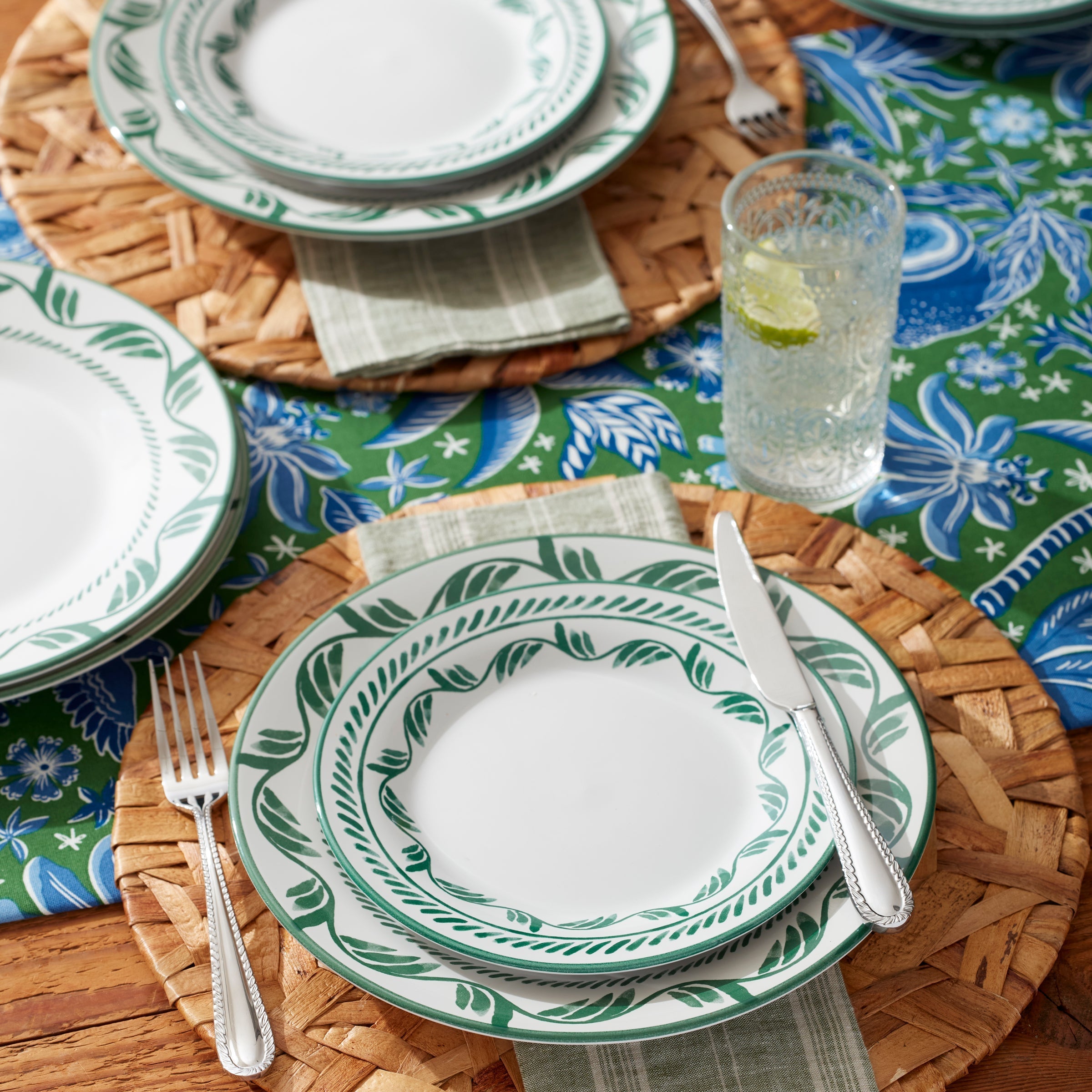Lenox Premium Solear Green 12-Piece Dinnerware Set - Image 8