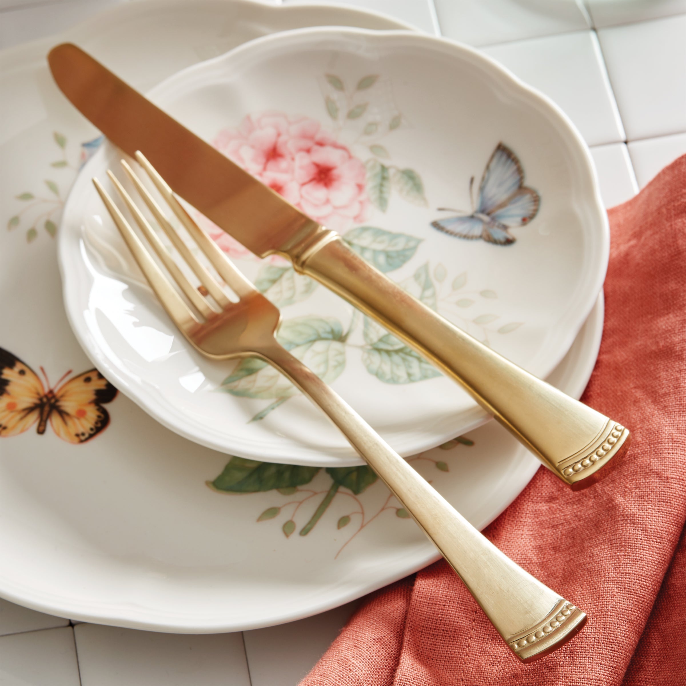 Lenox Premium Portola Gold Satin 20-Piece Flatware Set - Image 13