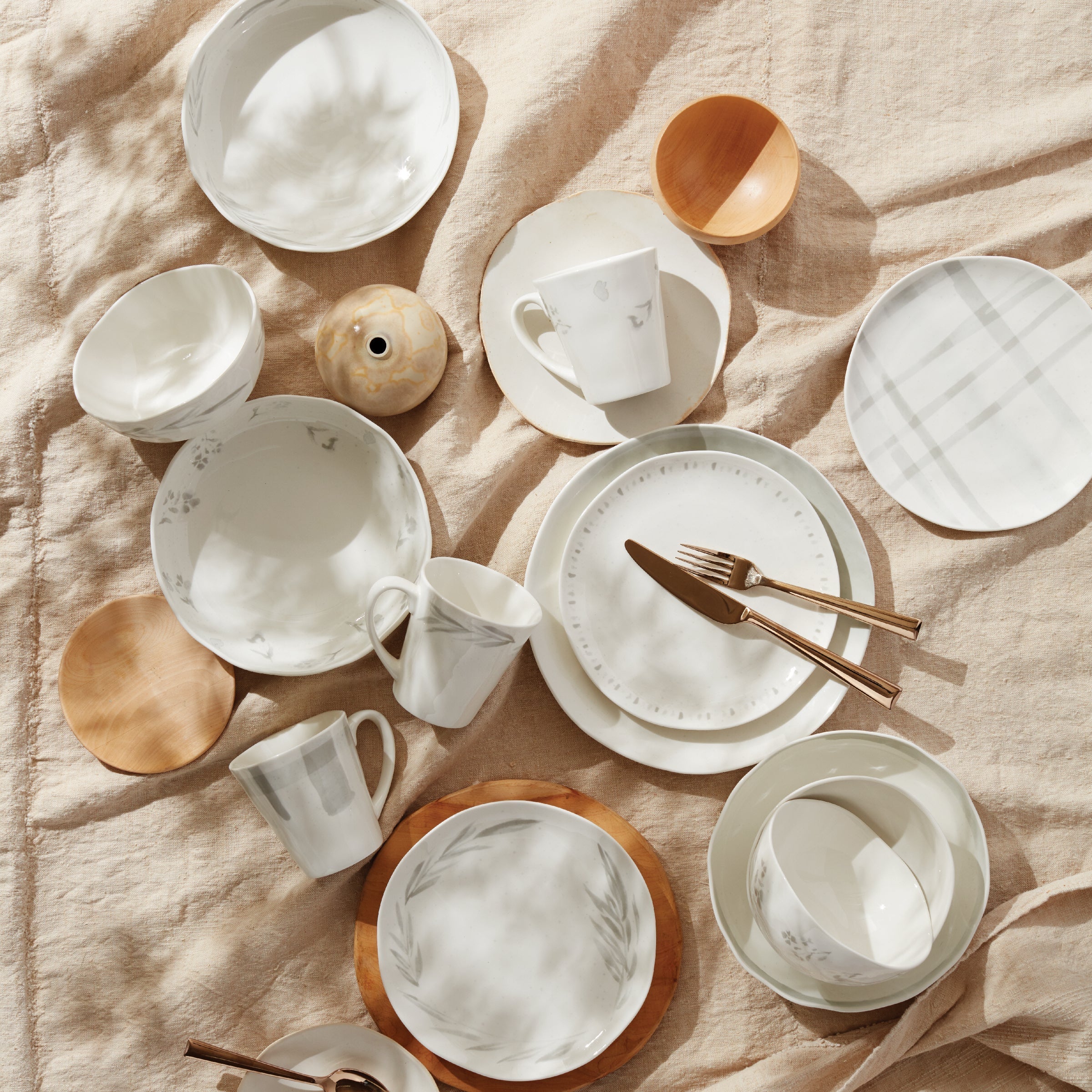 Lenox Premium Oyster Bay 12-Piece Dinnerware Set - Image 13
