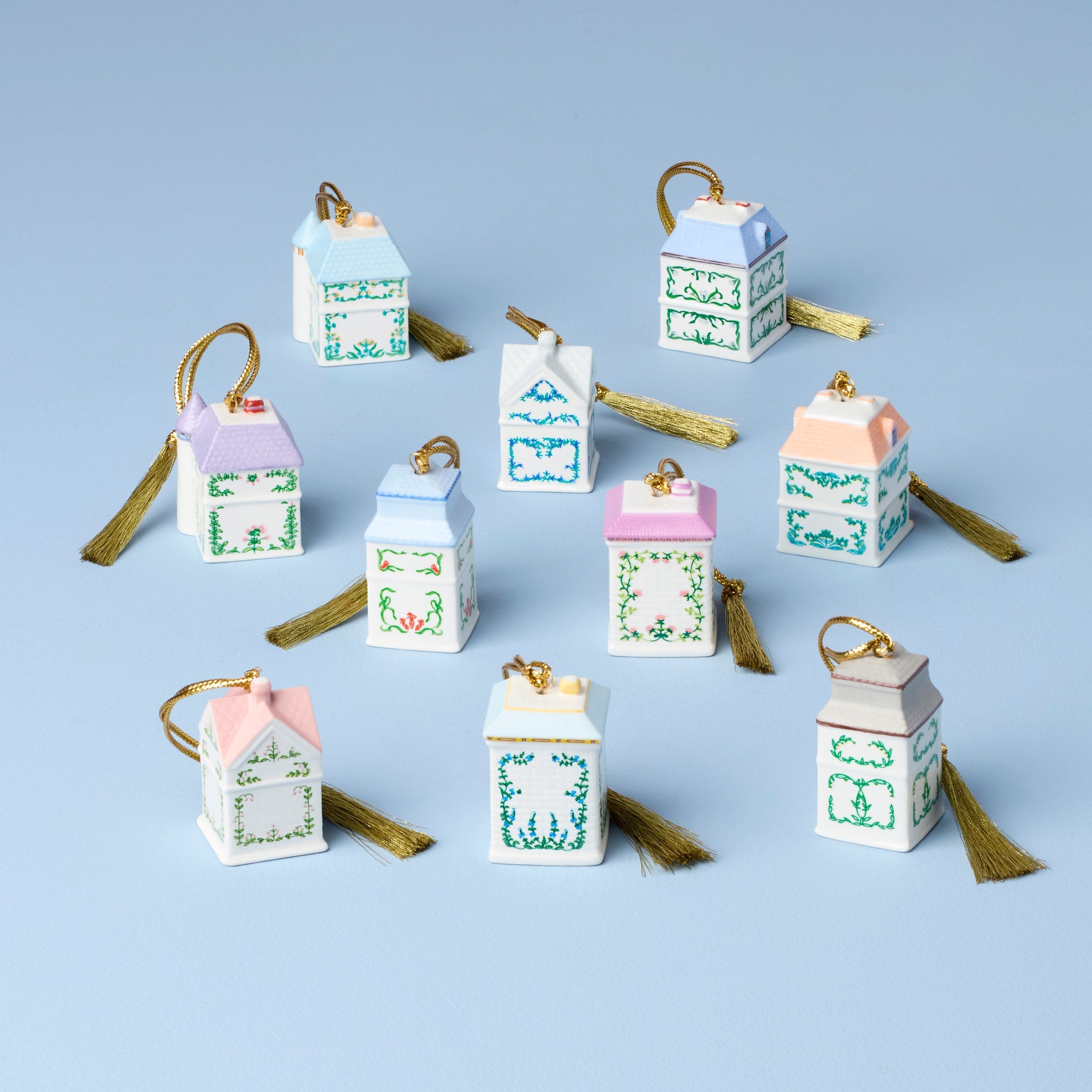 Lenox Premium Lenox Spice Village 10-Piece Mini Ornament Set - Image 3