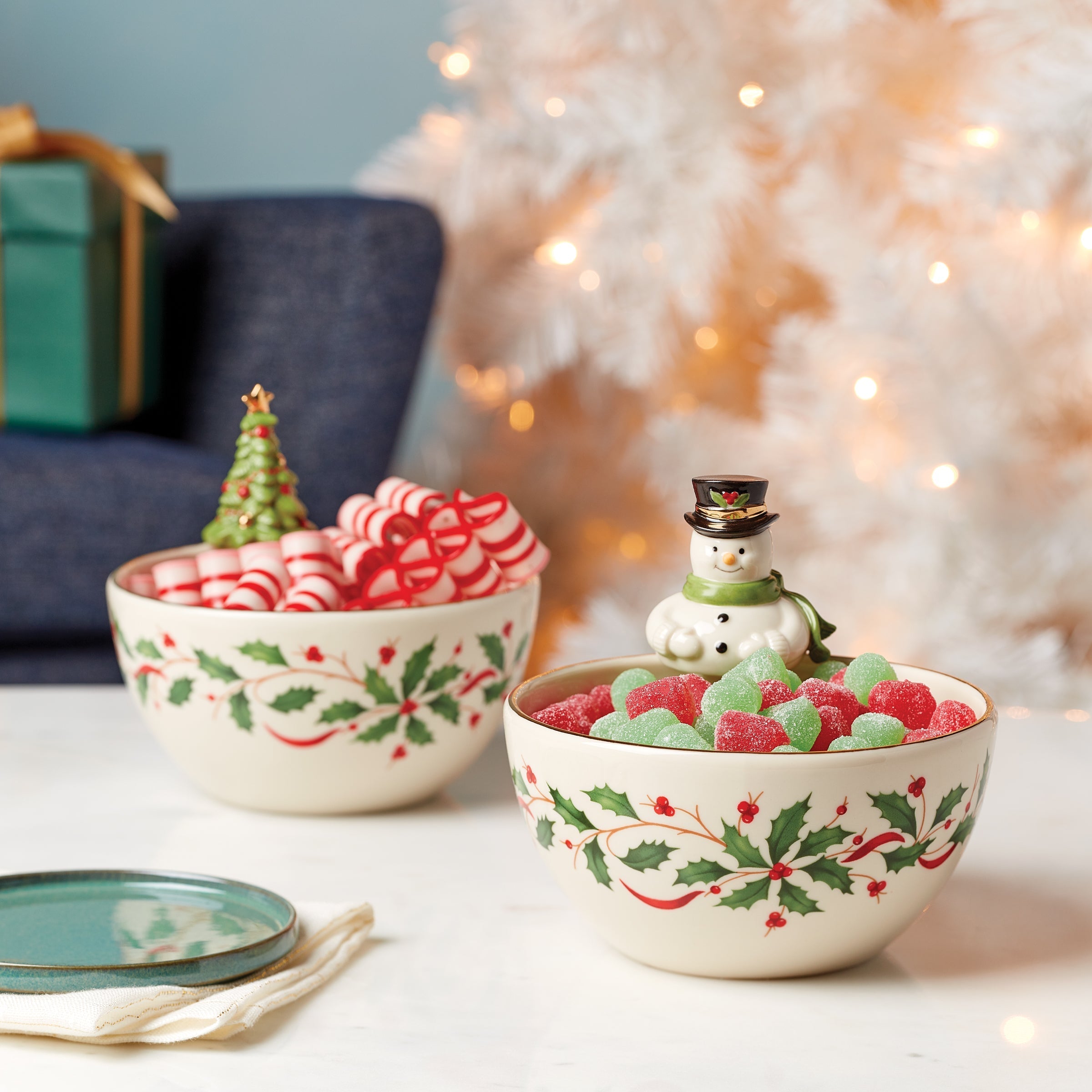 Lenox Premium Holiday Snowman Bowl - Image 4