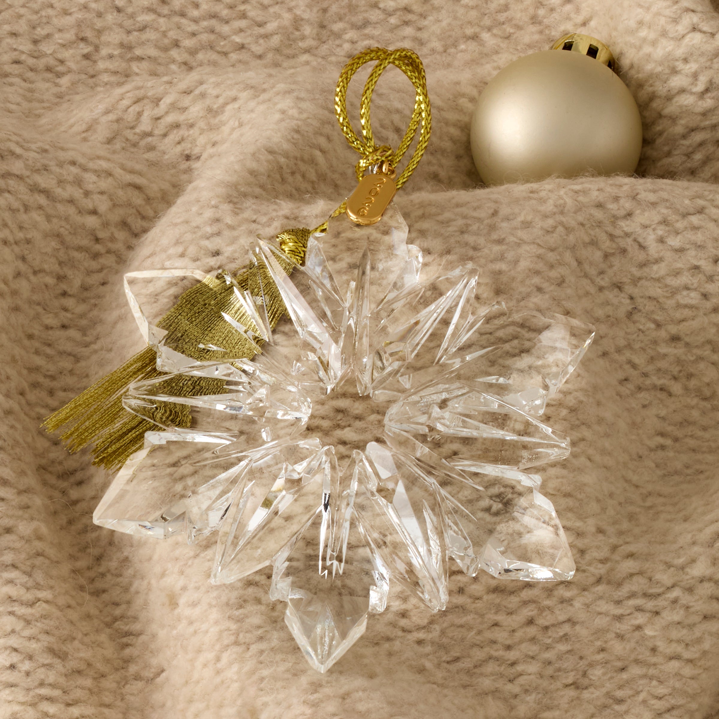 Lenox Premium 2026 Optic Snowflake Ornament - Image 2