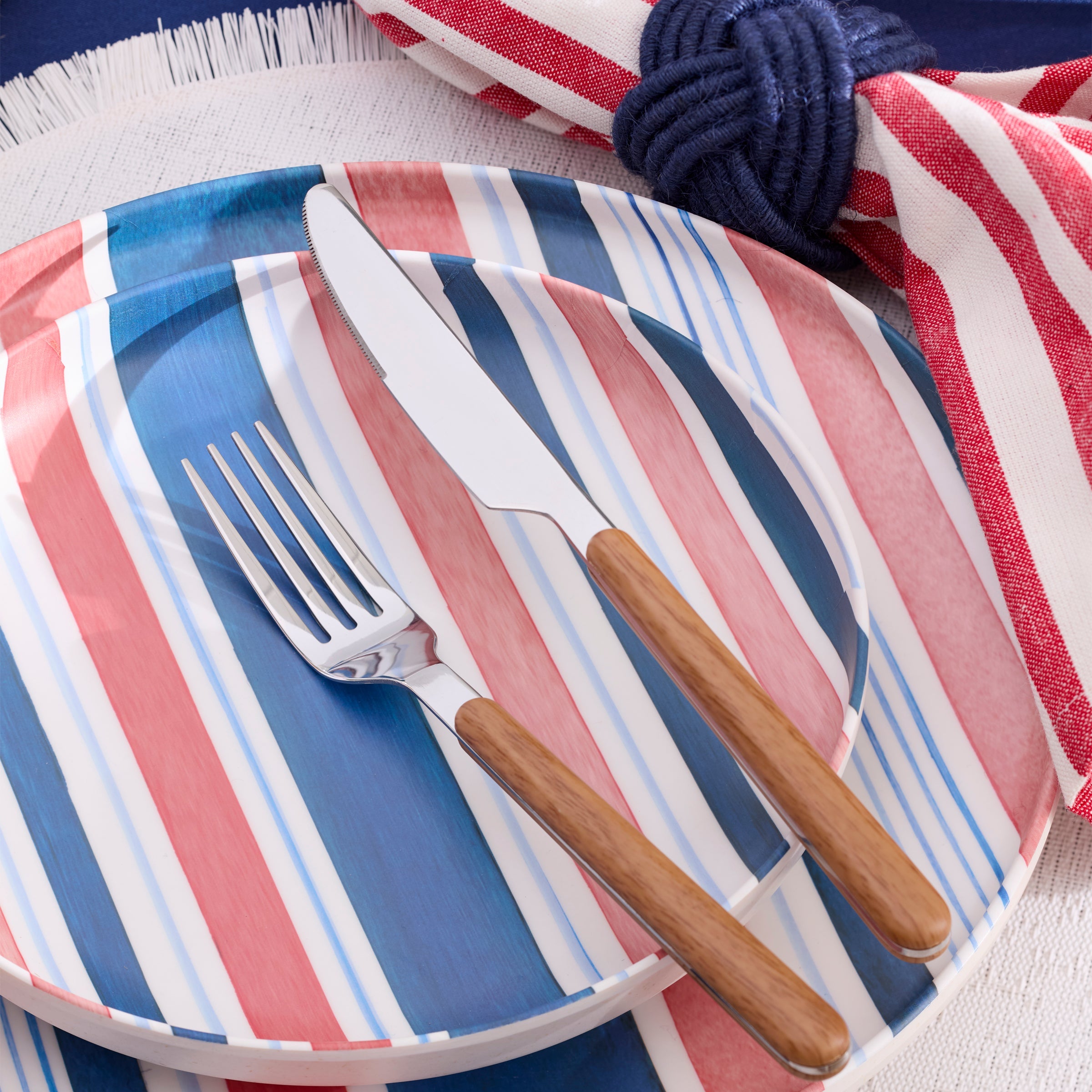 Lenox Premium 24 Seven Melamine Stripe 12-Piece Dinnerware Set - Image 5