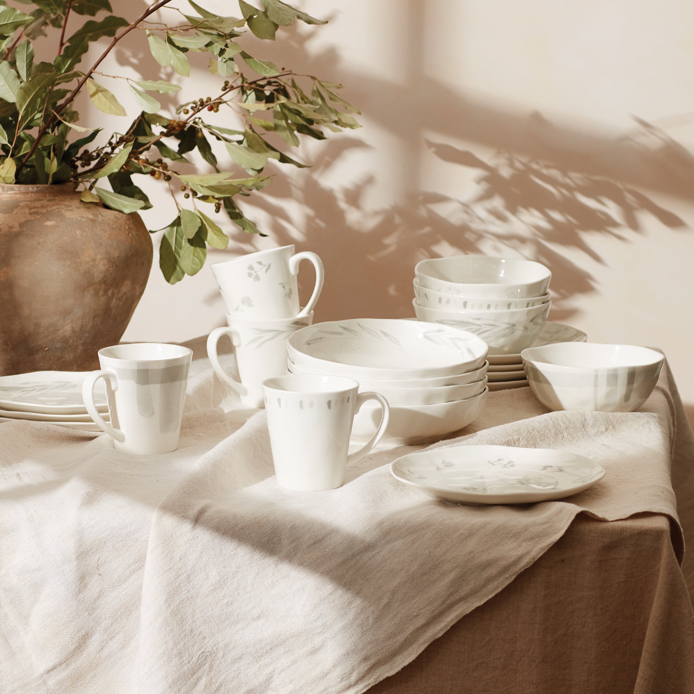 Lenox Premium Oyster Bay 12-Piece Dinnerware Set - Image 14