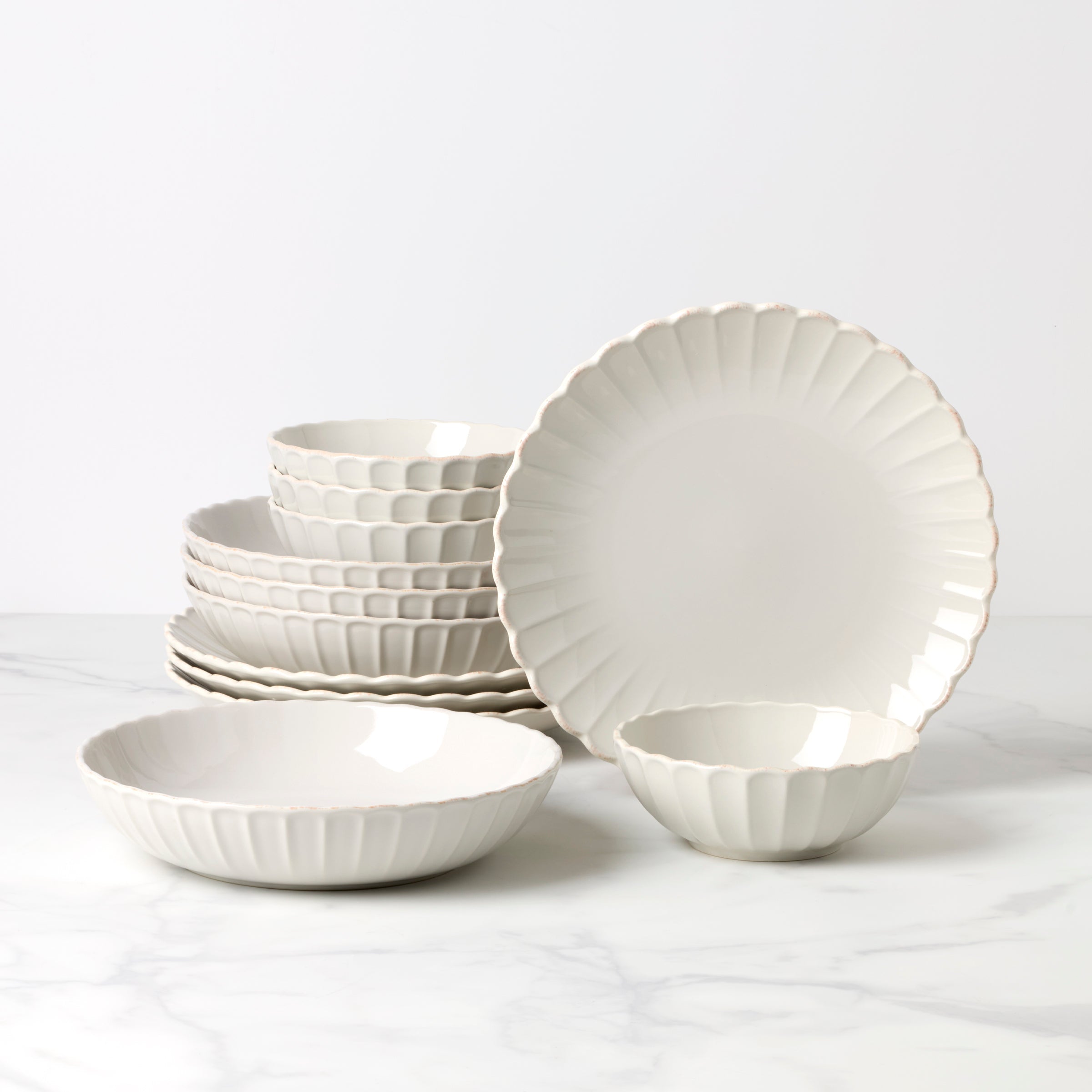 Lenox Premium French Perle Scallop White 12-Piece Dinnerware Set