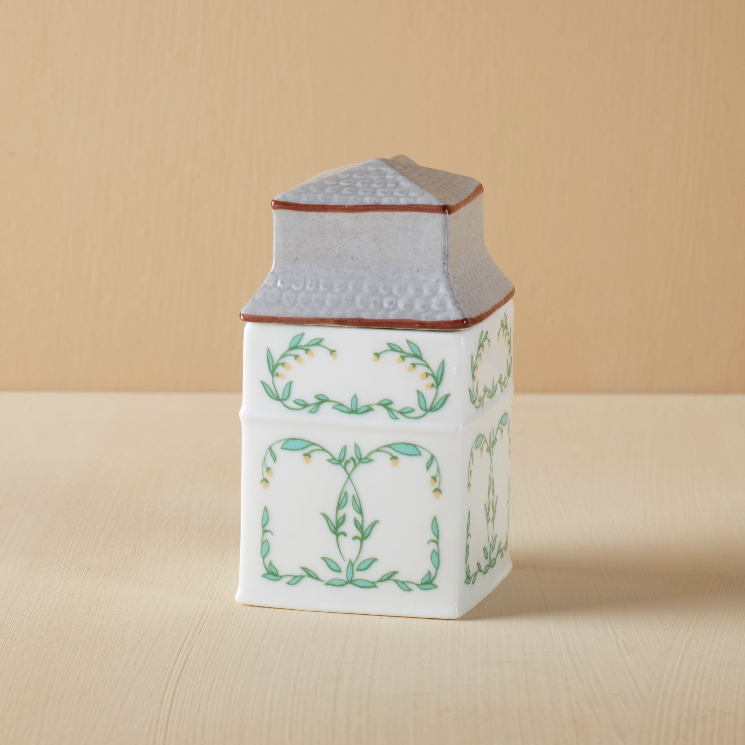 Lenox Premium Lenox Spice Village Nutmeg Spice Jar - Image 2