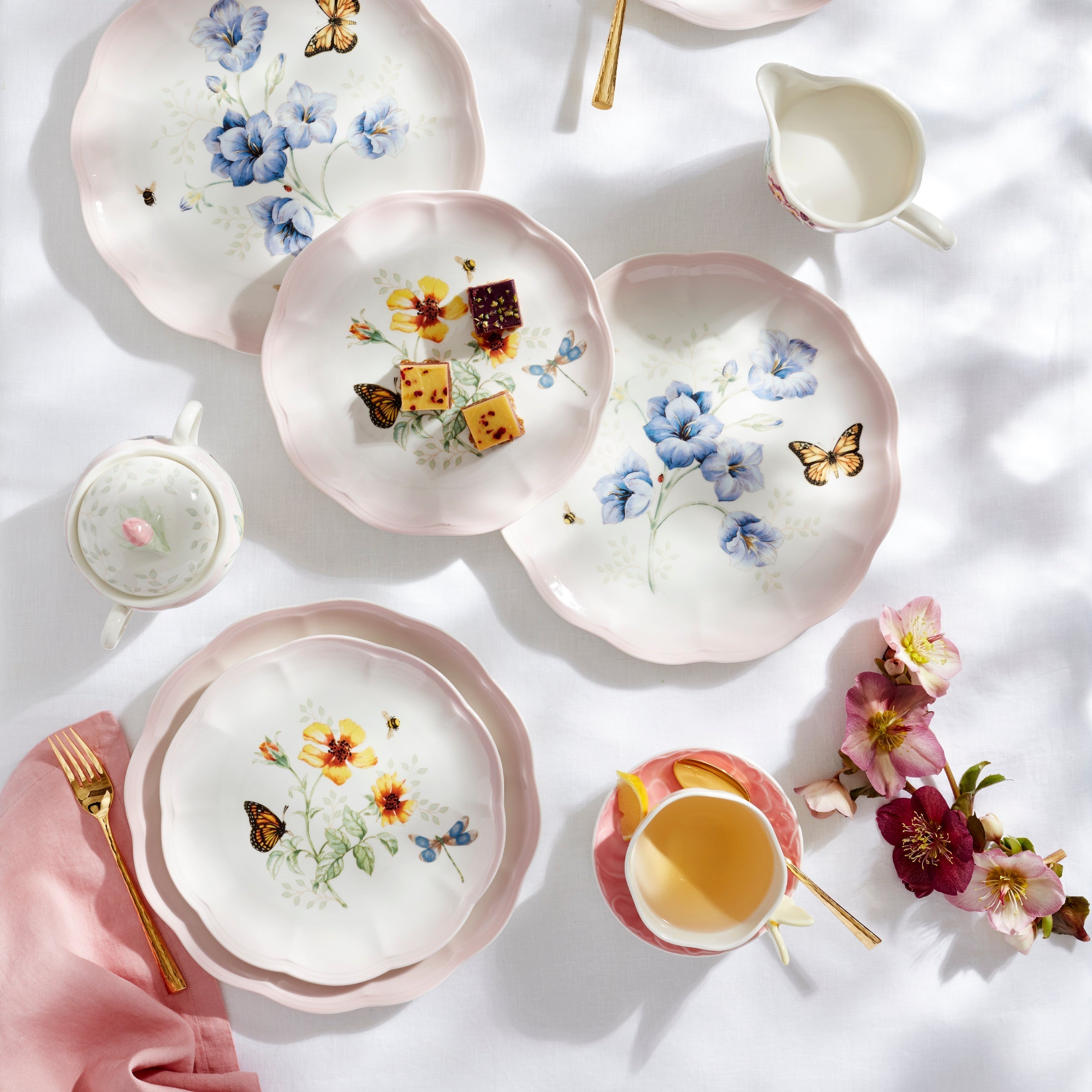 Lenox Premium Butterfly Meadow Pink 12-Piece Dinnerware Set - Image 2