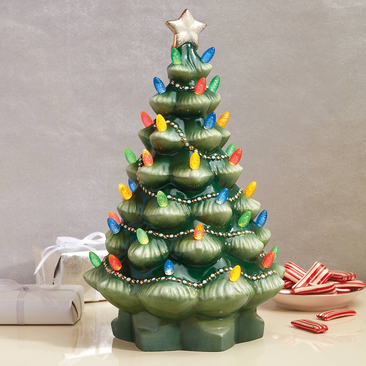 Lenox Premium Treasured Traditions Green Lit Tree - Image 3