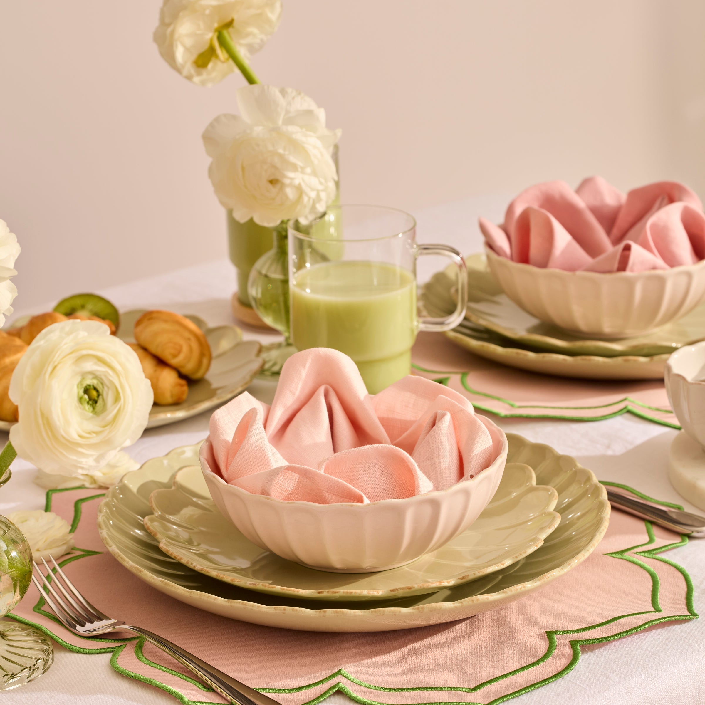 Lenox Premium French Perle Scallop Matcha 24-Piece Dinnerware Set - Image 3