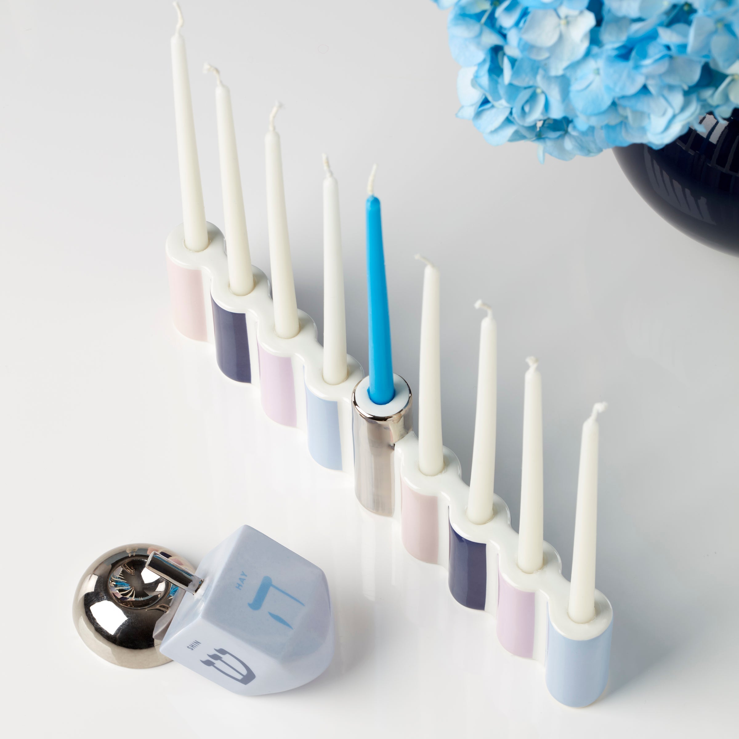 Lenox Premium Oak Street Menorah - Image 4