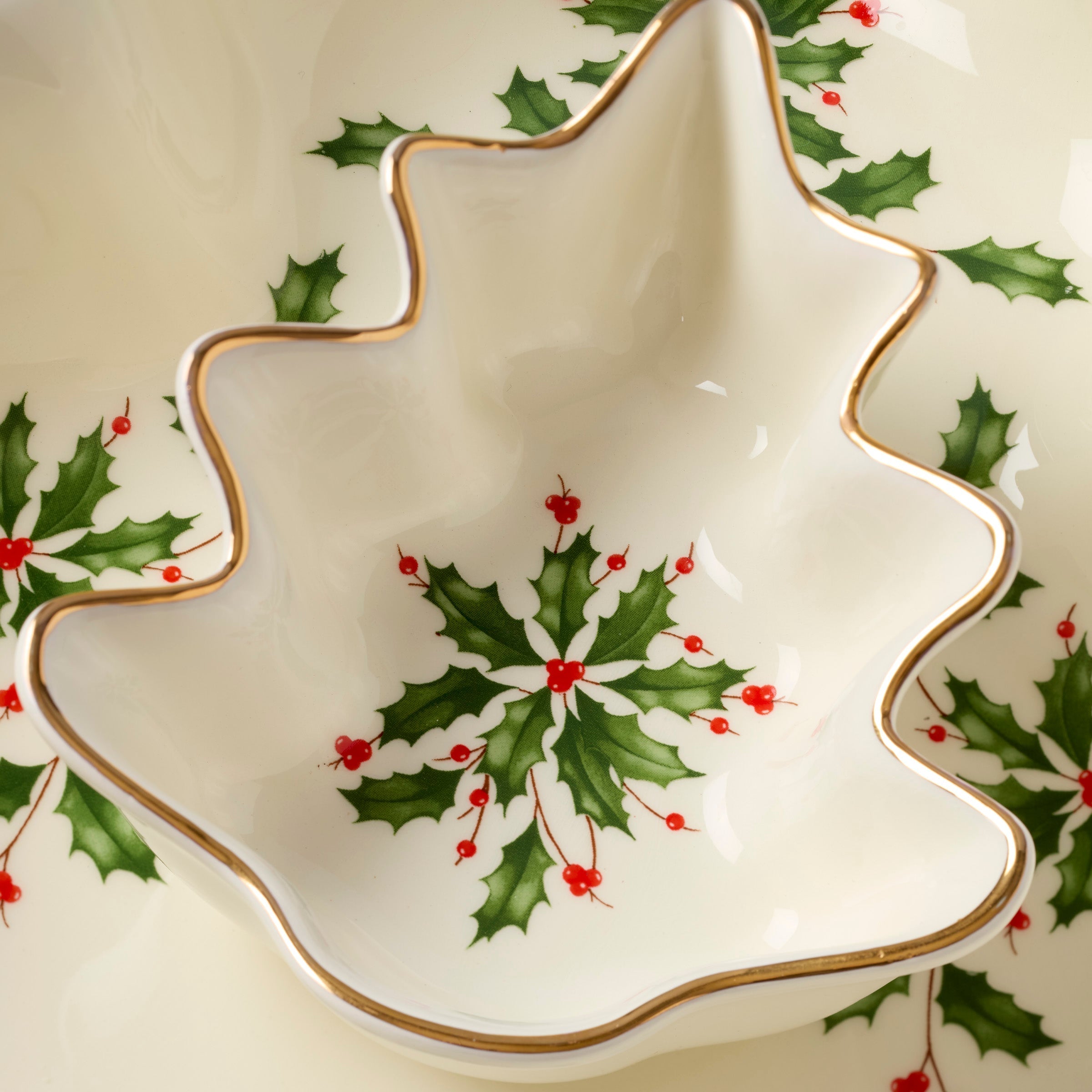 Lenox Premium Holiday Tree Chip & Dip Set - Image 4