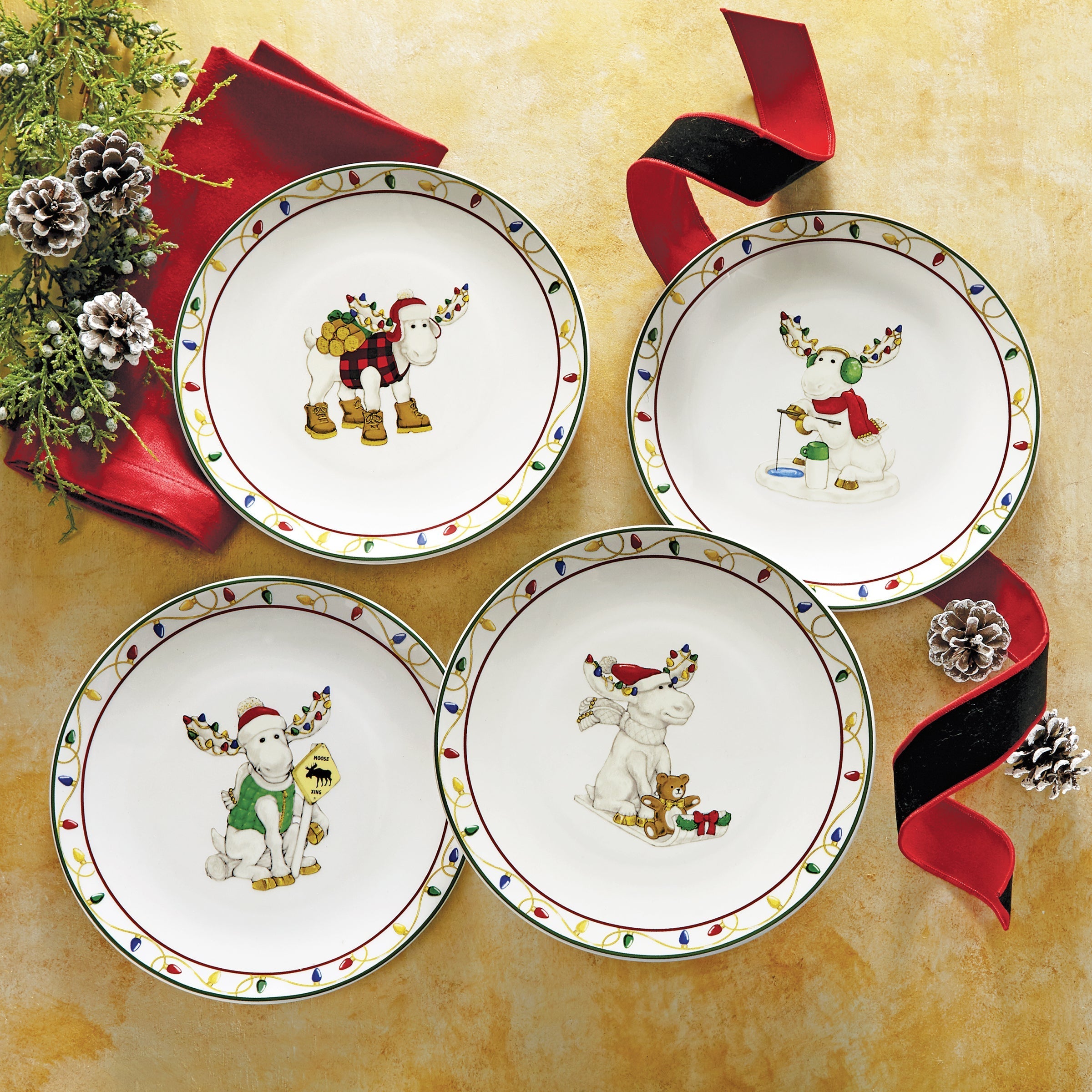 Lenox Premium Merry Marcel Moose 4-Piece Dessert Plate Set - Image 6