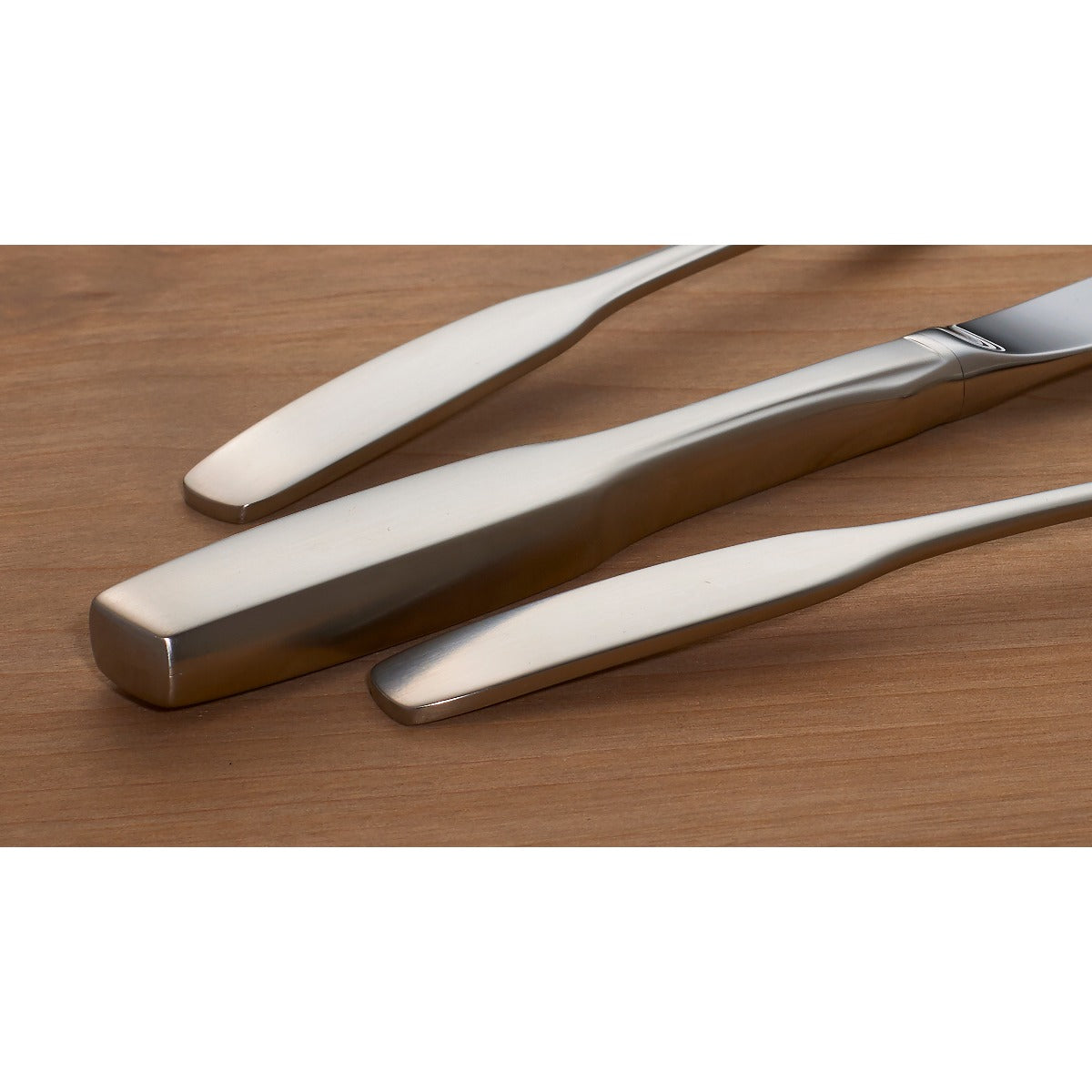 Lenox Premium Paul Revere Dinner Spoons, Set of 4 - Image 4