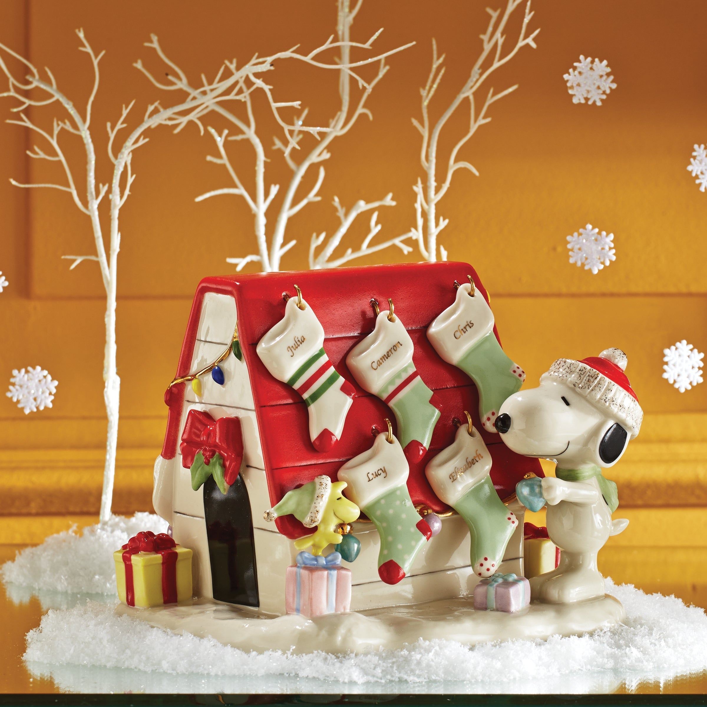 Lenox Premium Snoopy's Christmas Decor For You Figurine - Image 5