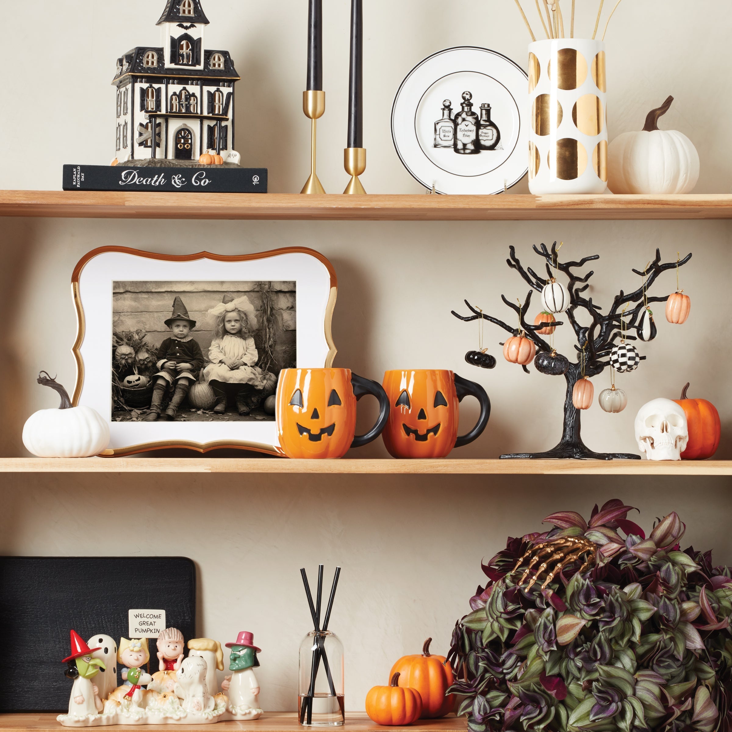Lenox Premium Welcome Great Pumpkin Figurine - Image 2