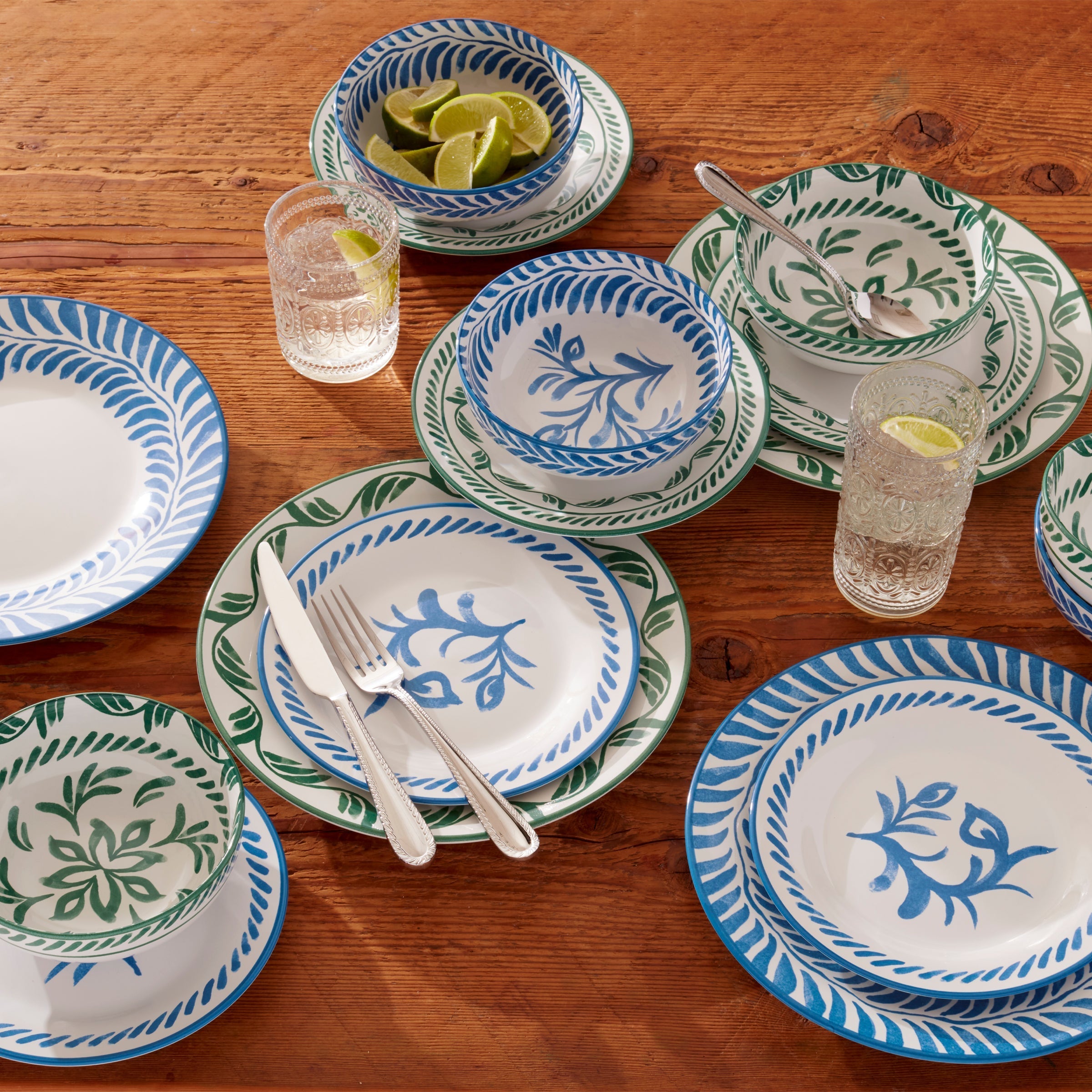 Lenox Premium Solear Blue 12-Piece Dinnerware Set - Image 4