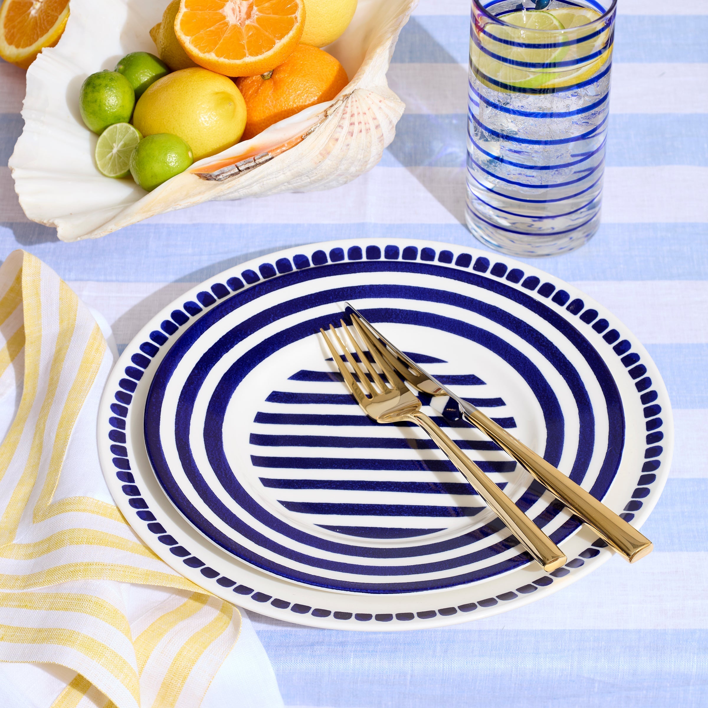 Lenox Premium Charlotte Street North 4-Piece Place Setting - Image 2