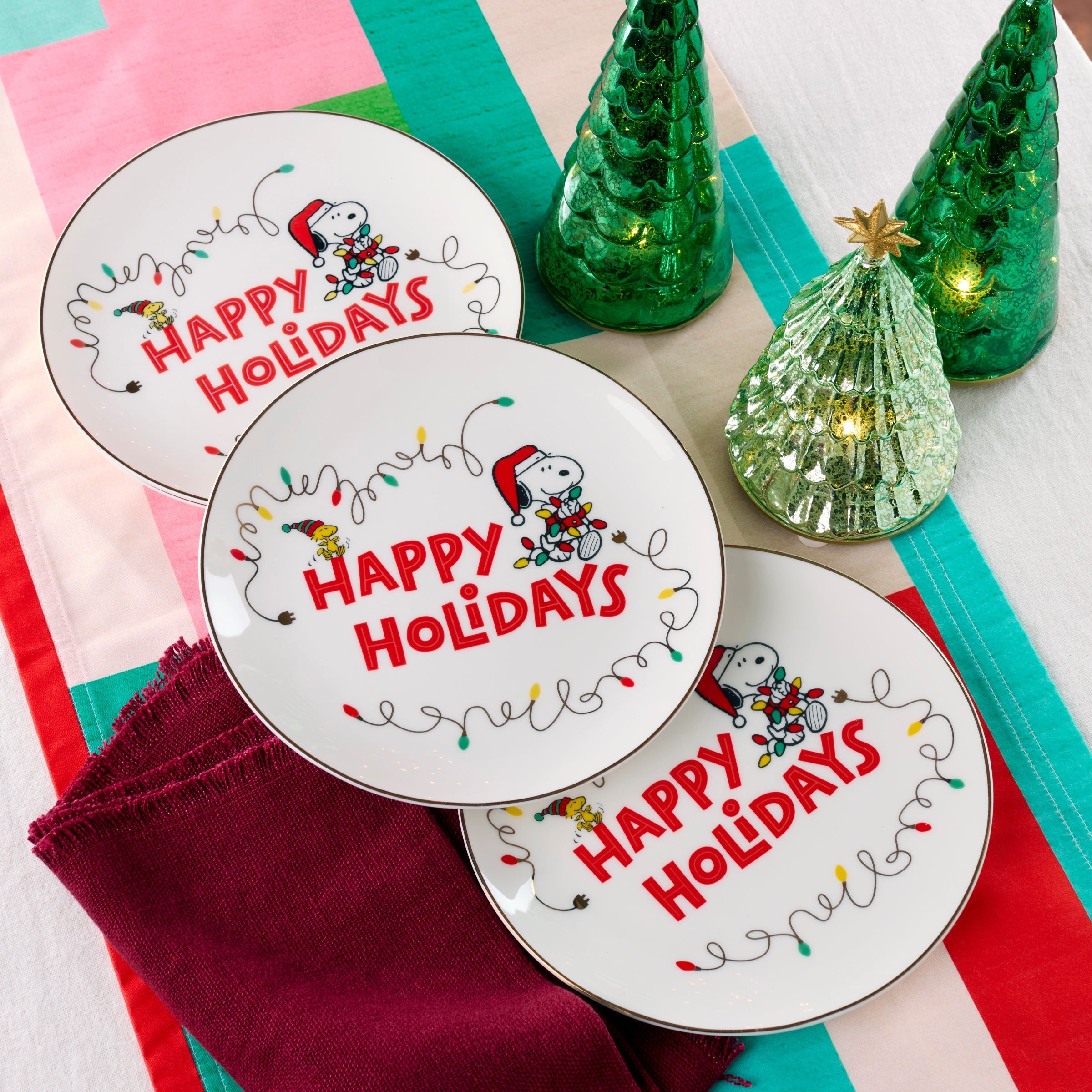 Lenox Premium Snoopy Christmas Accent Plates, Set of 4 - Image 3