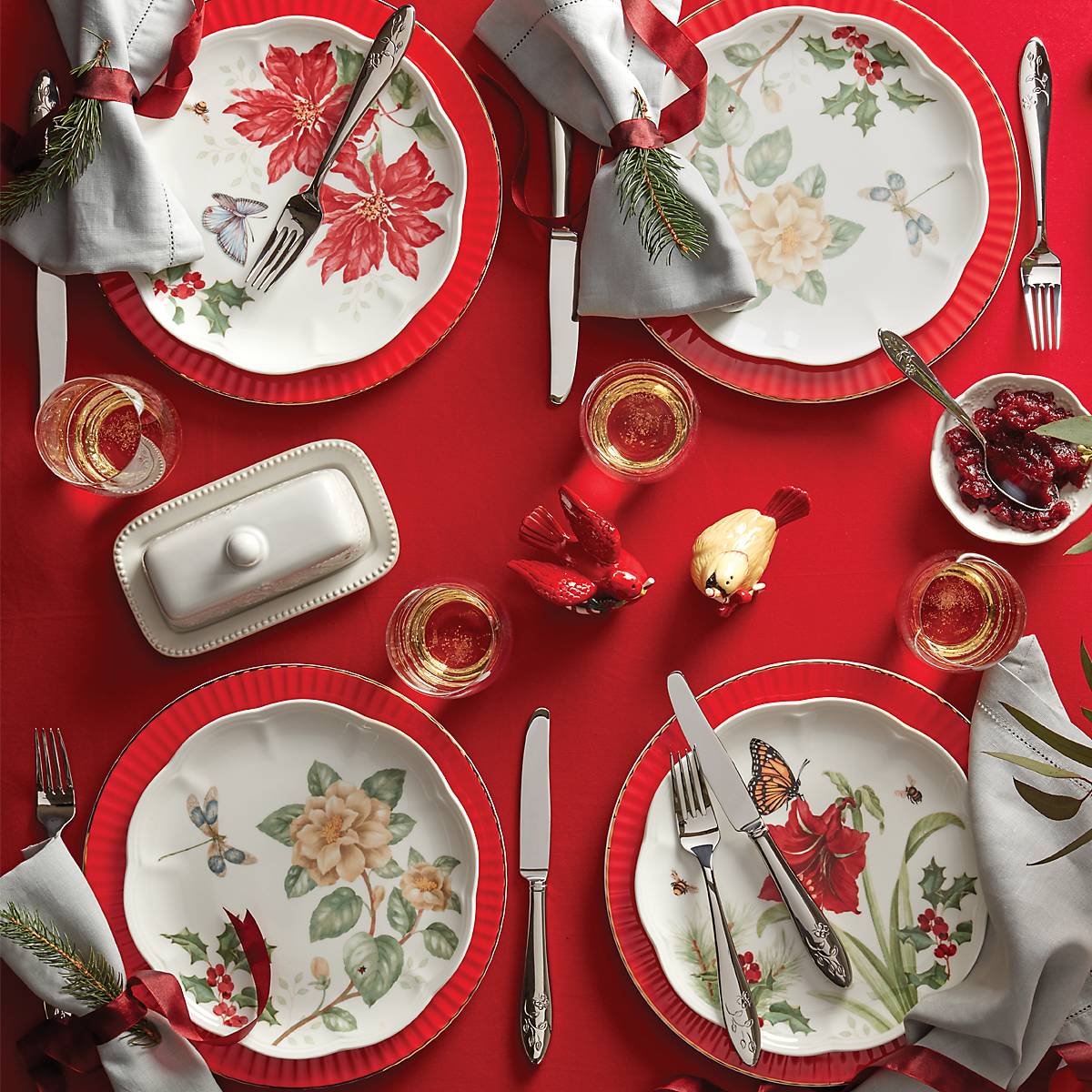 Lenox Premium Butterfly Meadow Holiday 18-Piece Dinnerware Set - Image 3