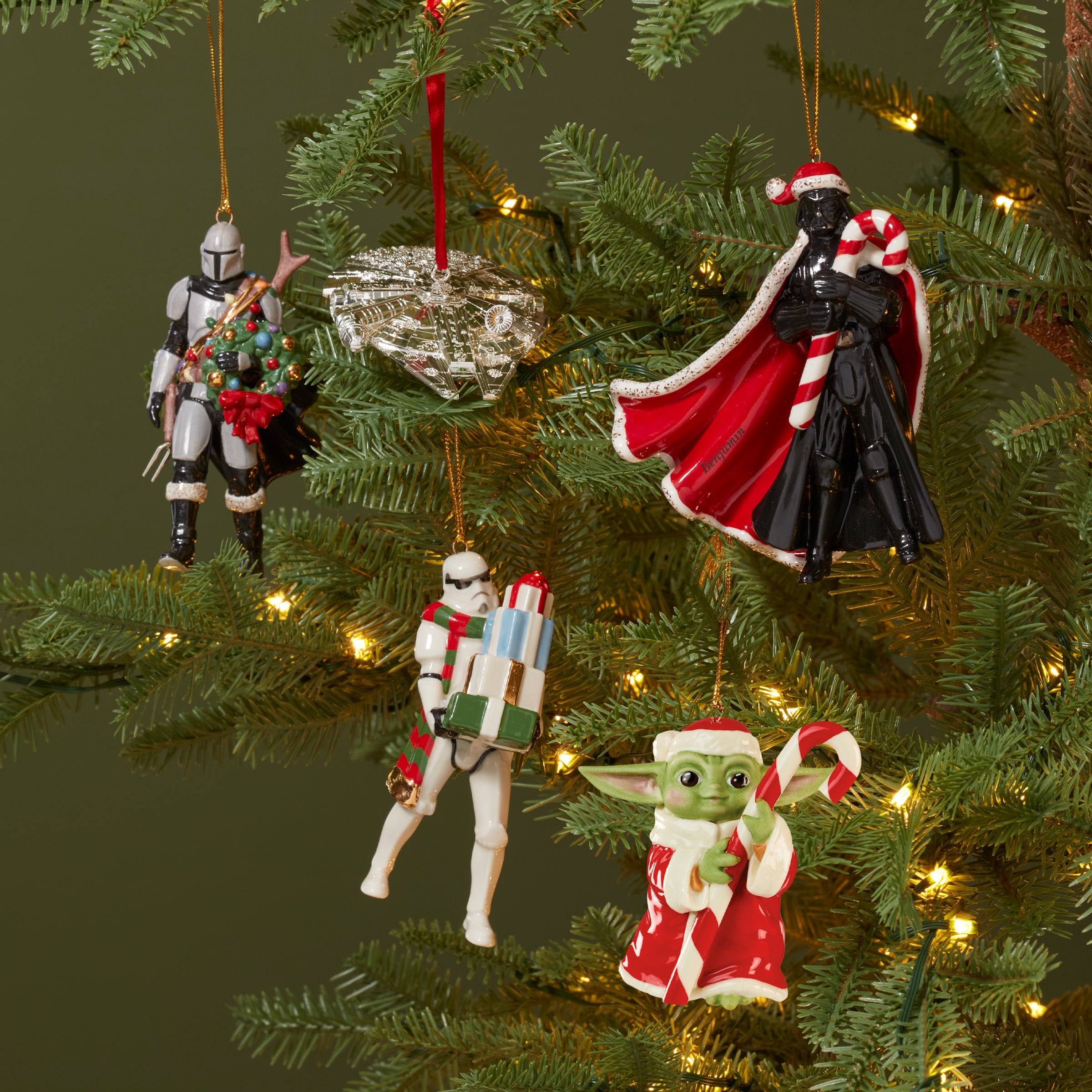 Lenox Premium Grogu with Candy Cane Ornament - Image 6