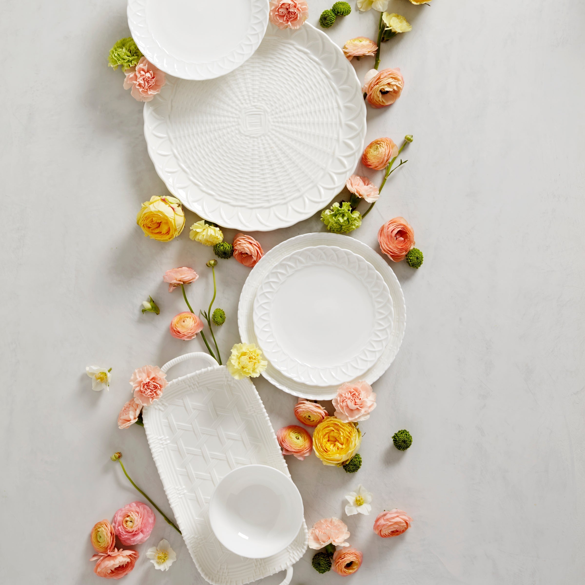 Lenox Premium Wicker Creek 12-Piece Dinnerware Set - Image 3
