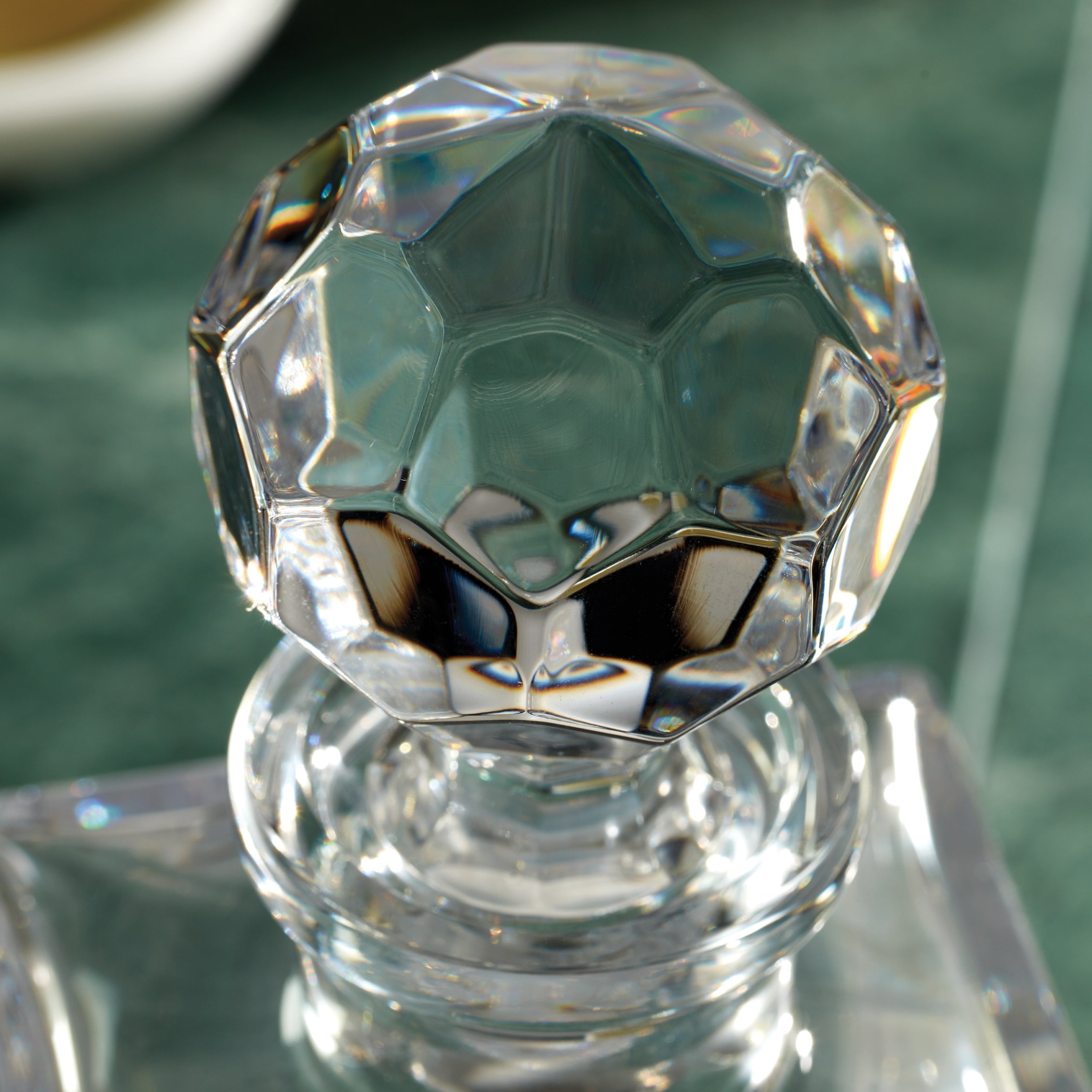 Lenox Premium Hamilton Crystal Decanter - Image 3