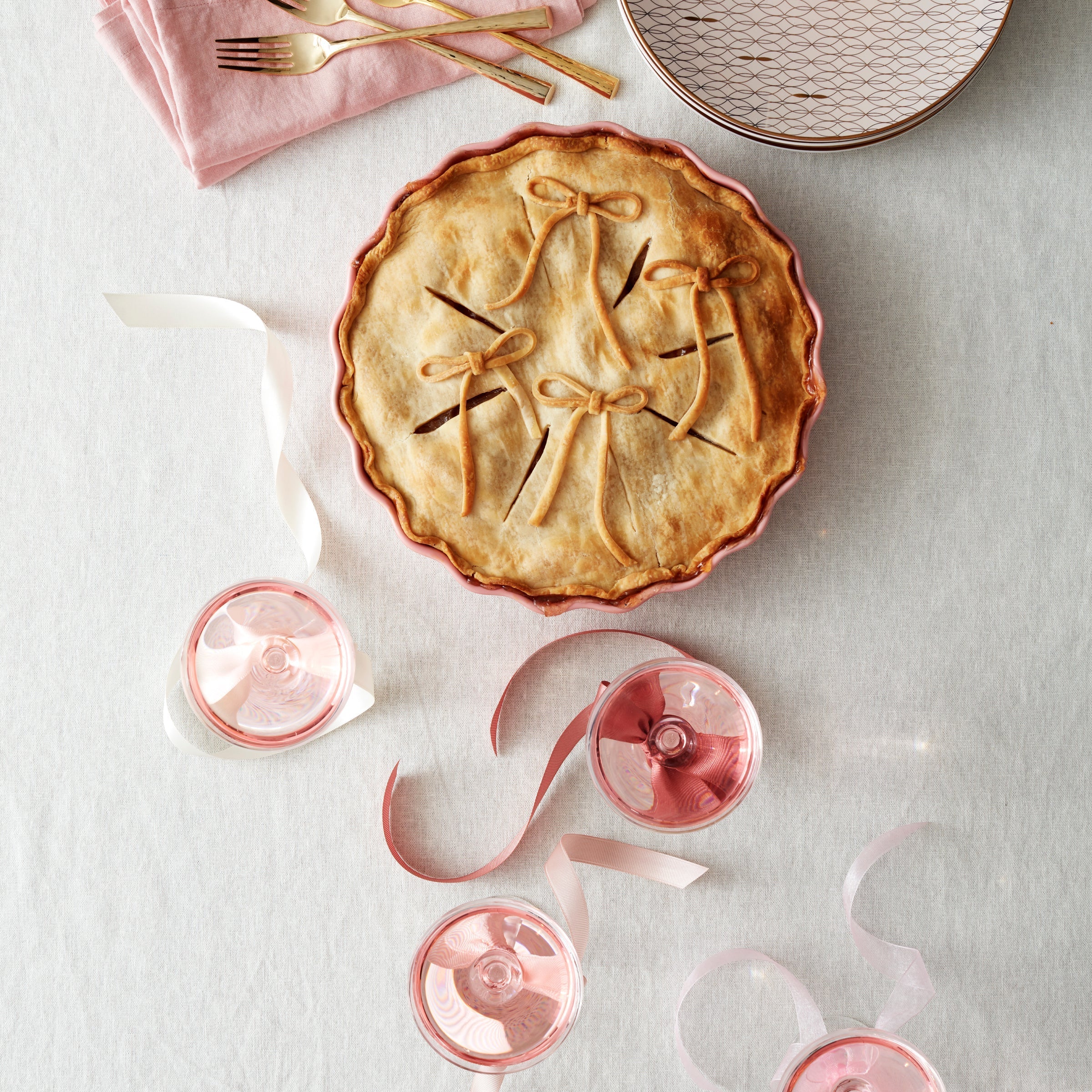 Lenox Premium Make It Pop Pie Dish - Image 3
