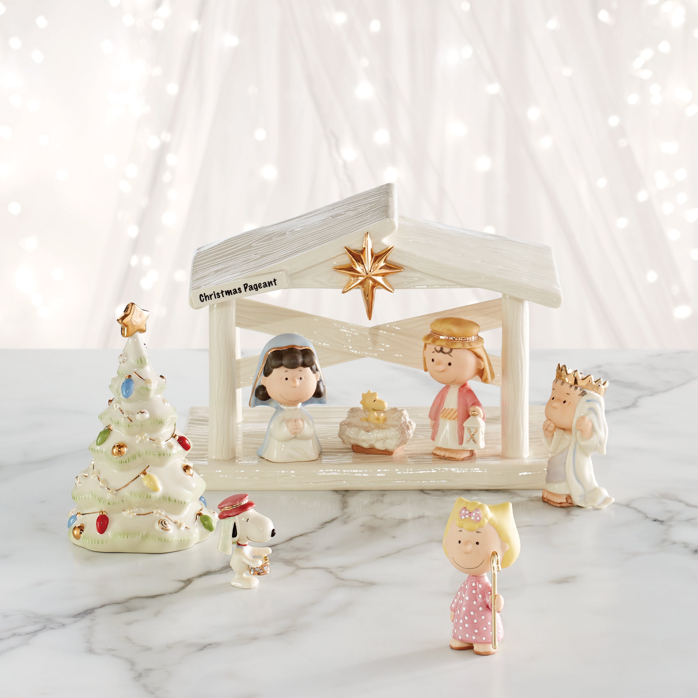 Lenox Premium Peanuts 7-Piece Christmas Pageant Figurines - Image 2