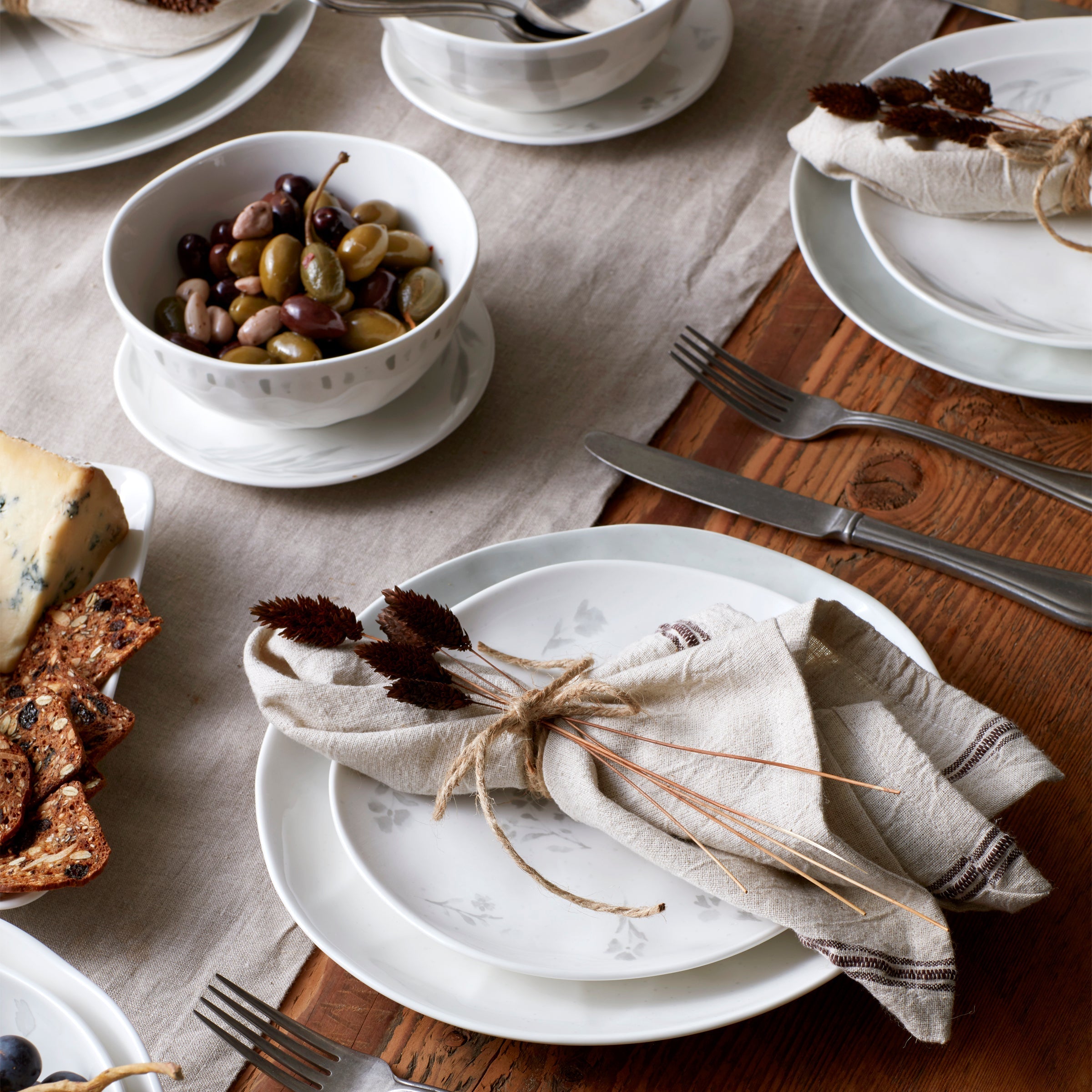 Lenox Premium Oyster Bay 12-Piece Dinnerware Set - Image 4