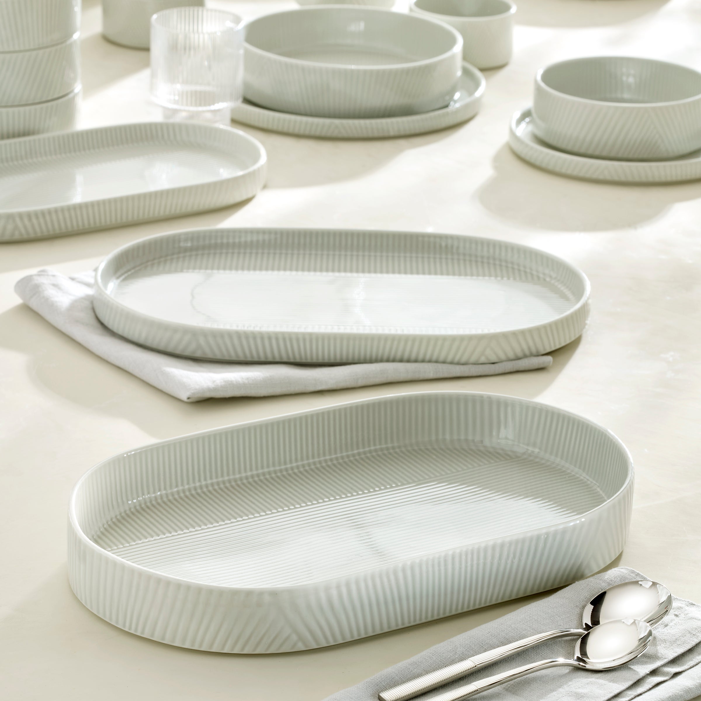 Lenox Premium Modulus Vapor 2-Piece Serving Set - Image 7