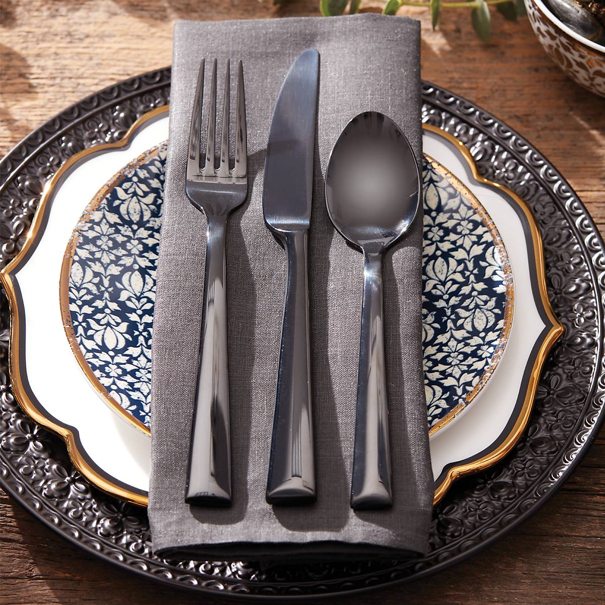 Lenox Premium Colebrook Onyx 5-Piece Place Setting - Image 5