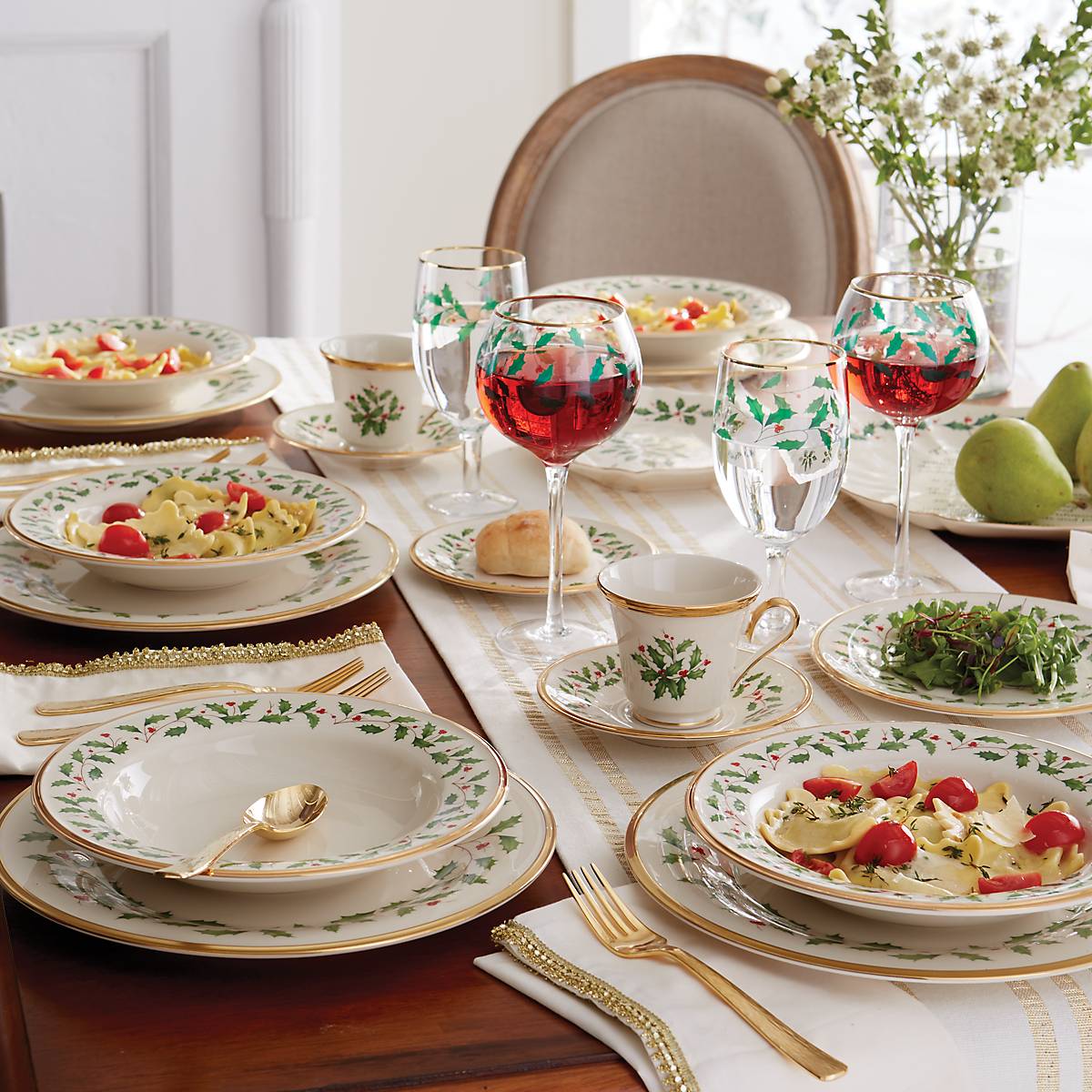 Lenox Premium Holiday 12-Piece Plate & Mug Dinnerware Set - Image 6
