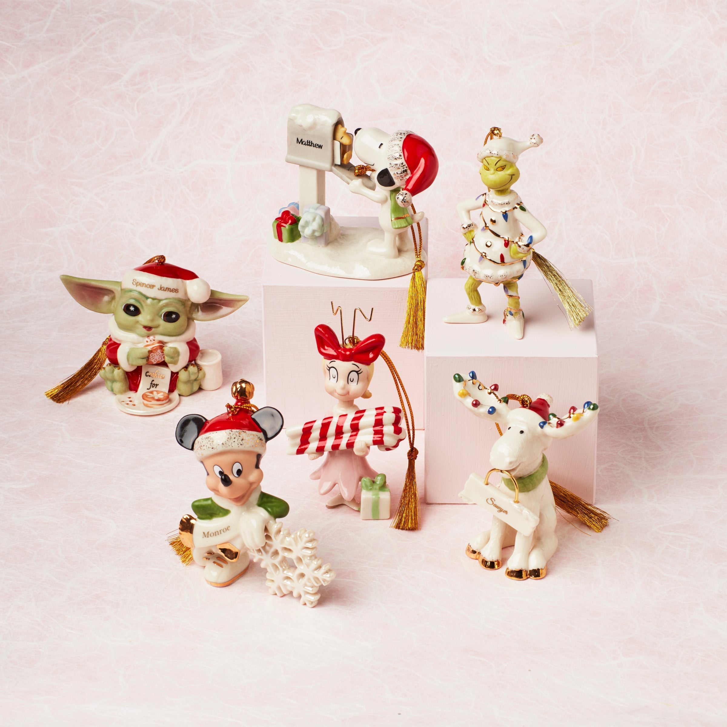 Lenox Premium Personalized Snoopy's Letter to Santa Ornament - Image 4