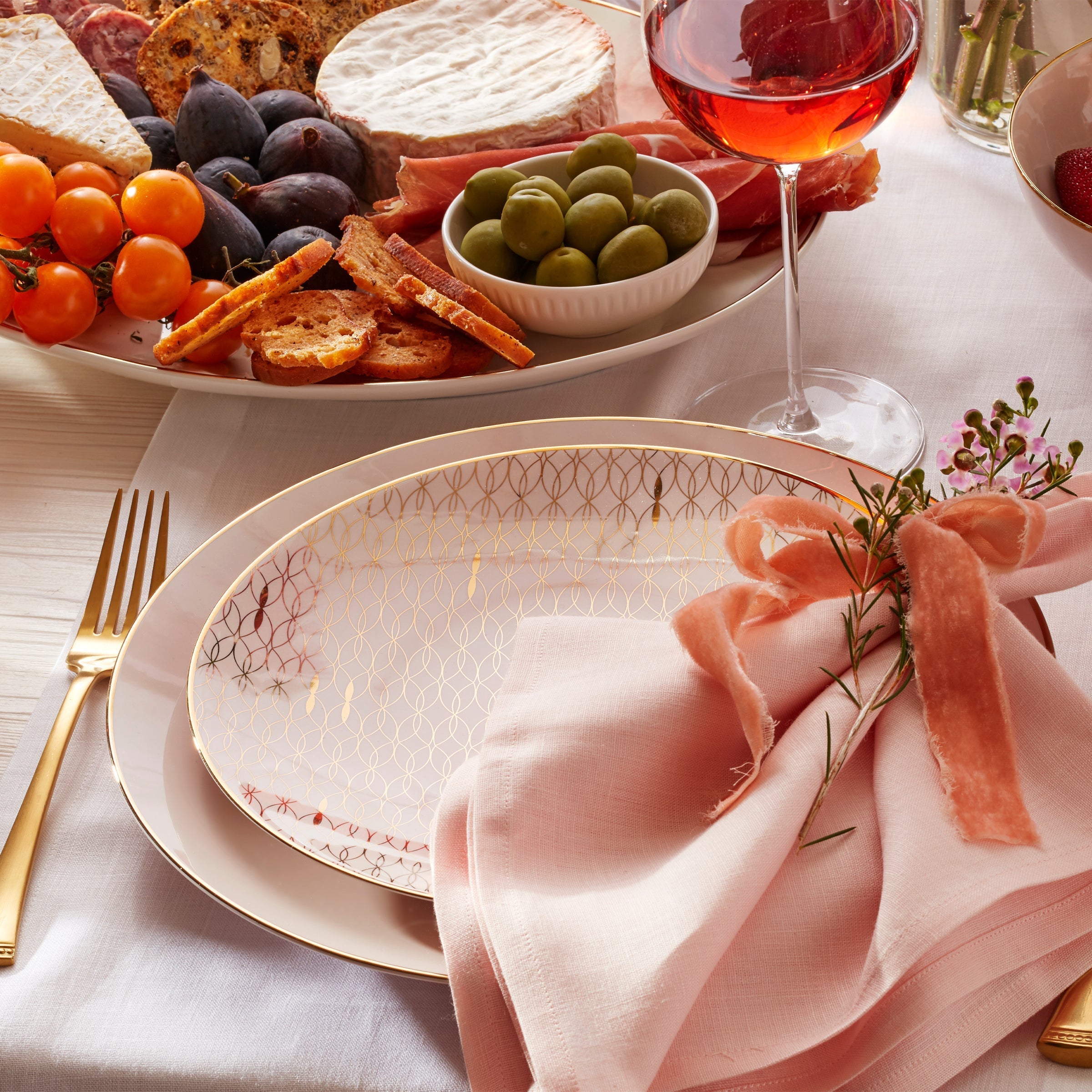 Lenox Premium Trianna Blush 12-Piece Dinnerware Set - Image 5