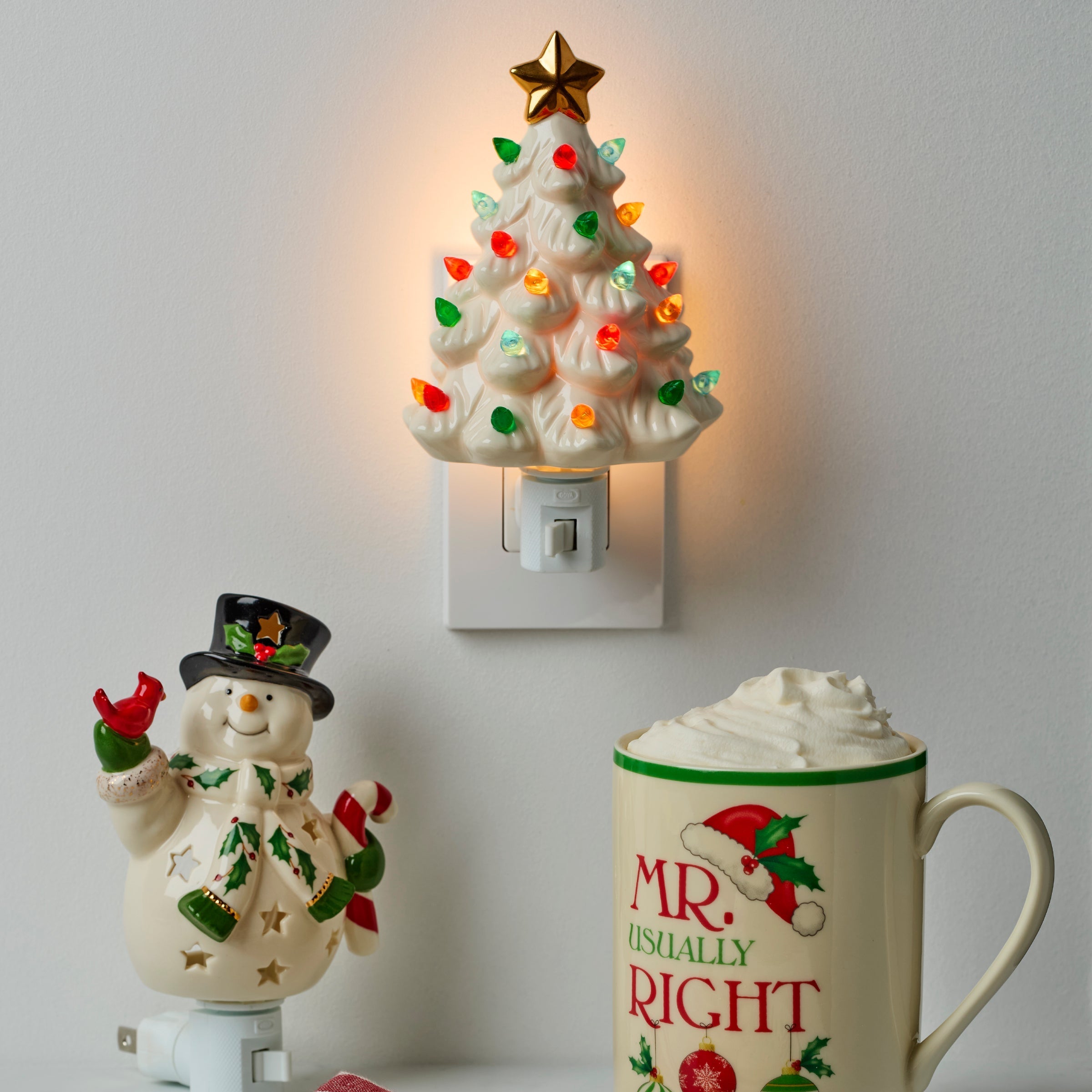 Lenox Premium Treasured Traditions Tree Night Light - Image 3