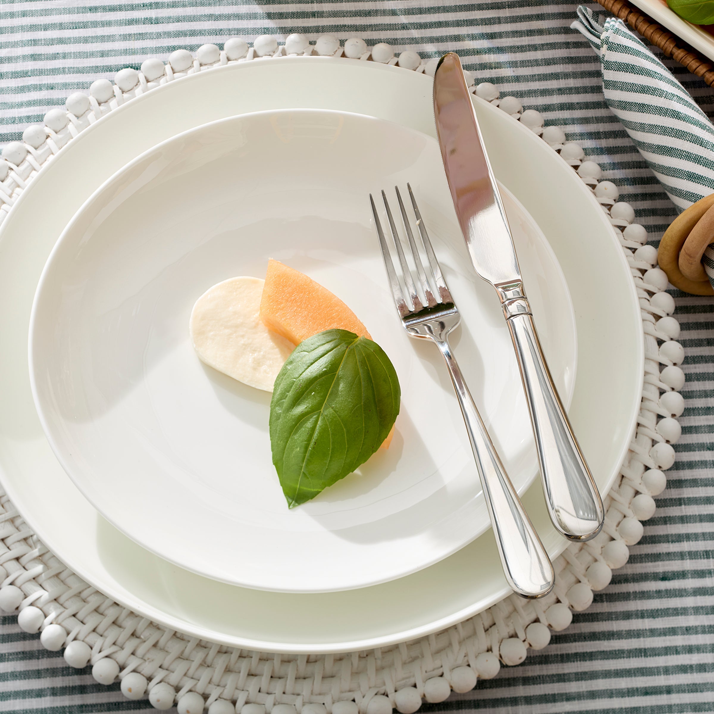Lenox Premium Studio 1414 Coupe 12-Piece Dinnerware Set - Image 8