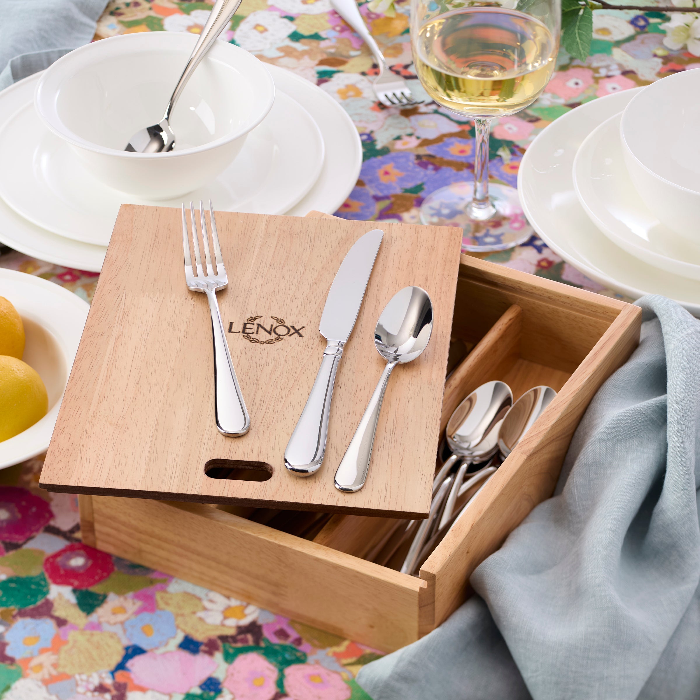 Lenox Premium Studio 1414 Mirror 24 Piece Flatware Set with Caddy - Image 6