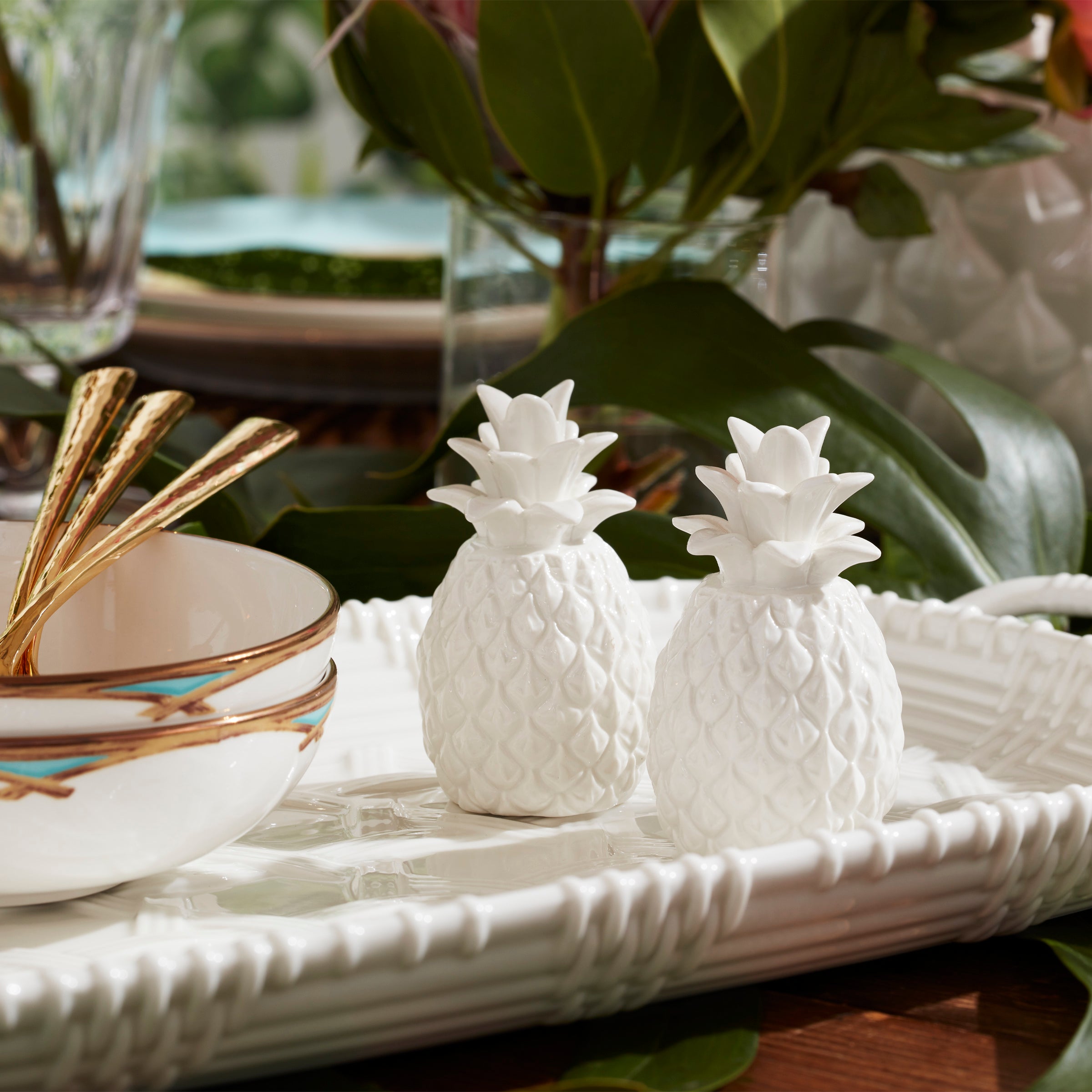 Lenox Premium Wicker Creek Pineapple Salt & Pepper Set - Image 3