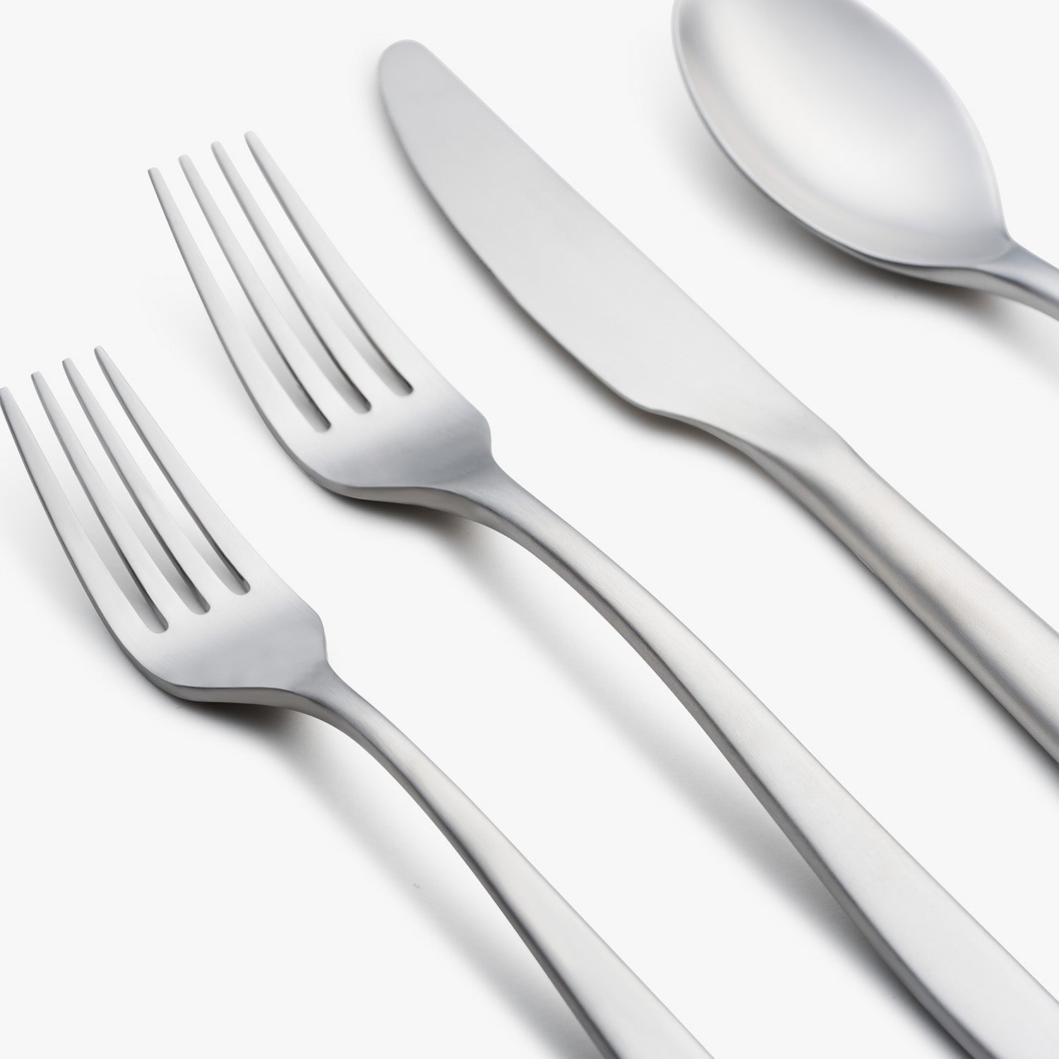 Lenox Premium Averie Satin 20-Piece Flatware Set - Image 4