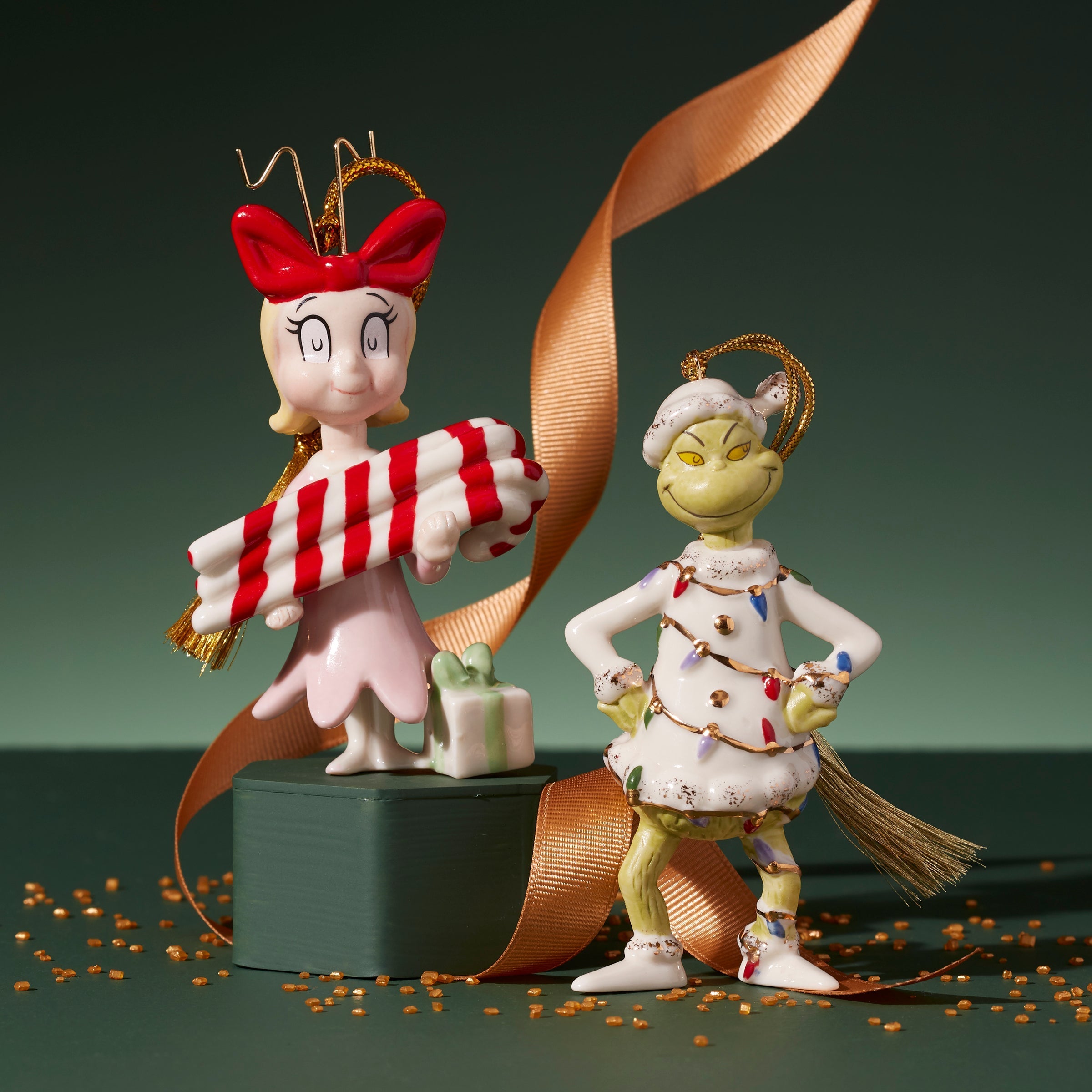 Lenox Premium Cindy Lou Who Ornament - Image 4